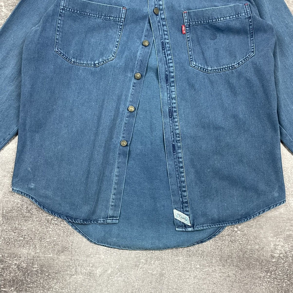 Levi's Vintage Levi’s Rare Denim Western Shirt Size US L / EU 52-54 / 3 - 3 Thumbnail