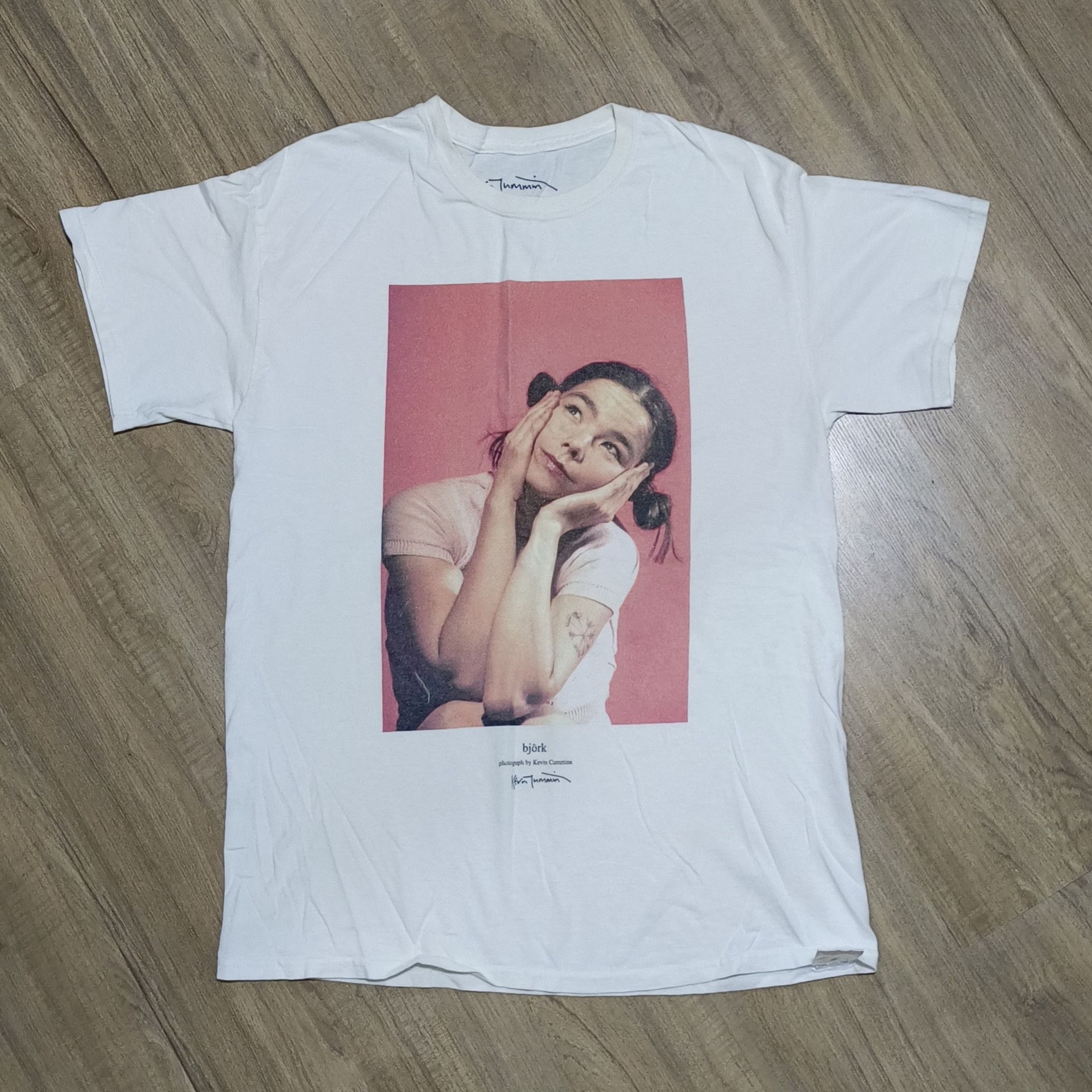 Band Tees Rare Bjork photo tee by Kevin Cummins Size US M / EU 48-50 / 2 - 1 Thumbnail