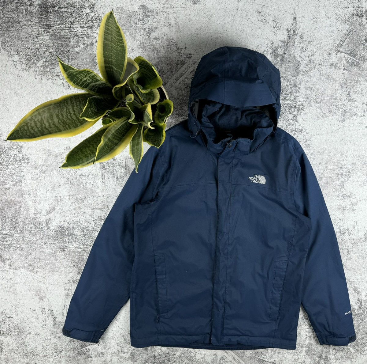 The North Face HyVent TNF Blue Light Jacket Winderbreaker