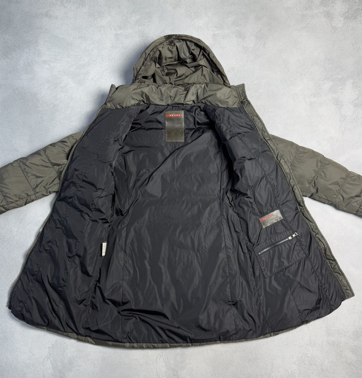 Prada Prada Down Coat Jacket Size L Size S / US 4 / IT 40 - 8 Thumbnail
