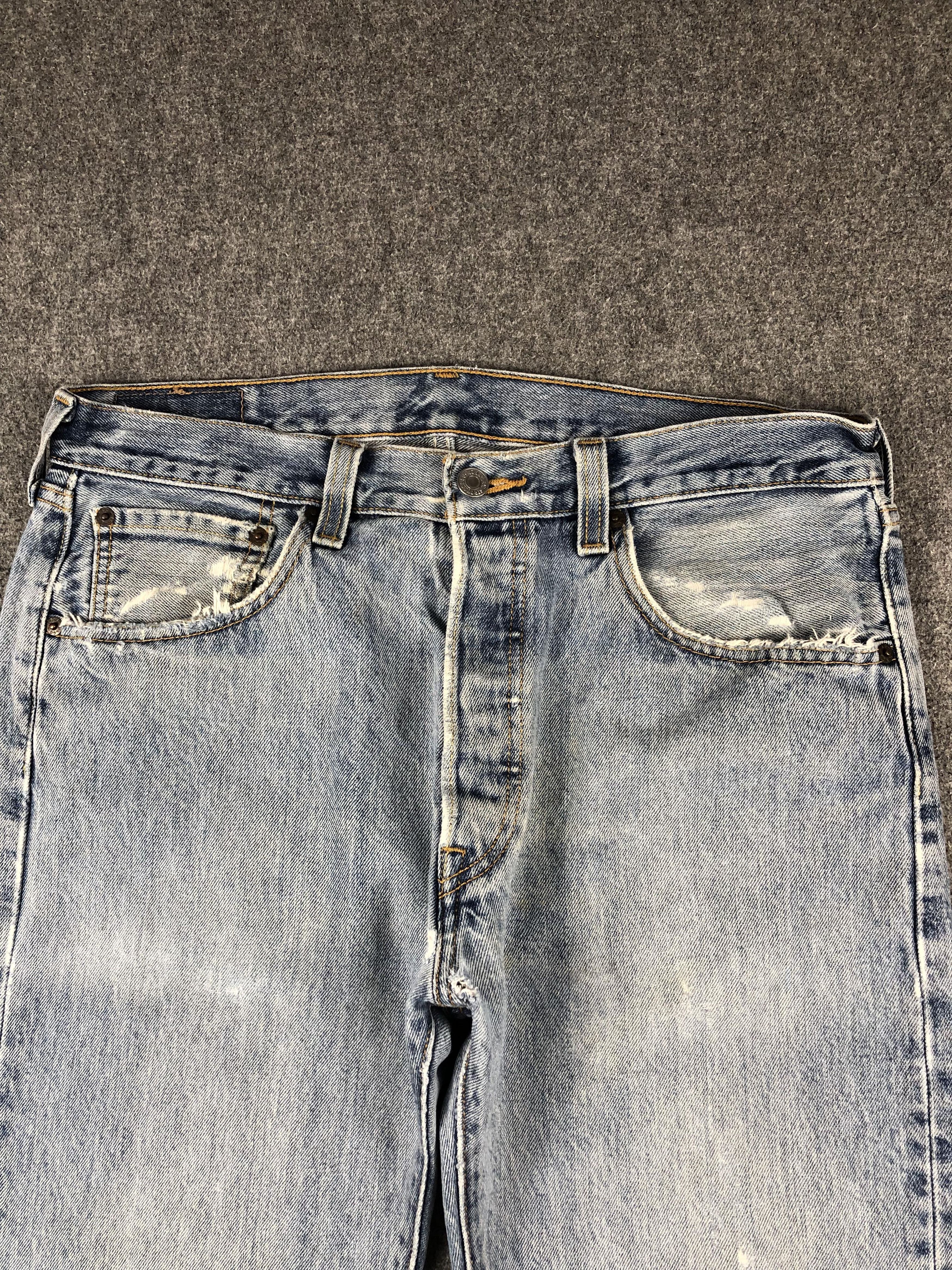 Levi's × Vintage Vintage Cropped Levis 501 Faded Blue Jeans DP2235 Size US 33 - 2 Thumbnail