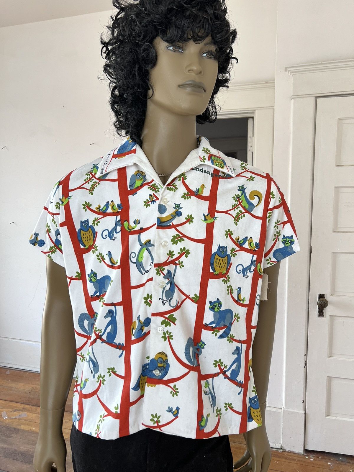 Other Endangered Species Men’s Shirt L by A Herman USA Size US L / EU 52-54 / 3 - 1 Thumbnail