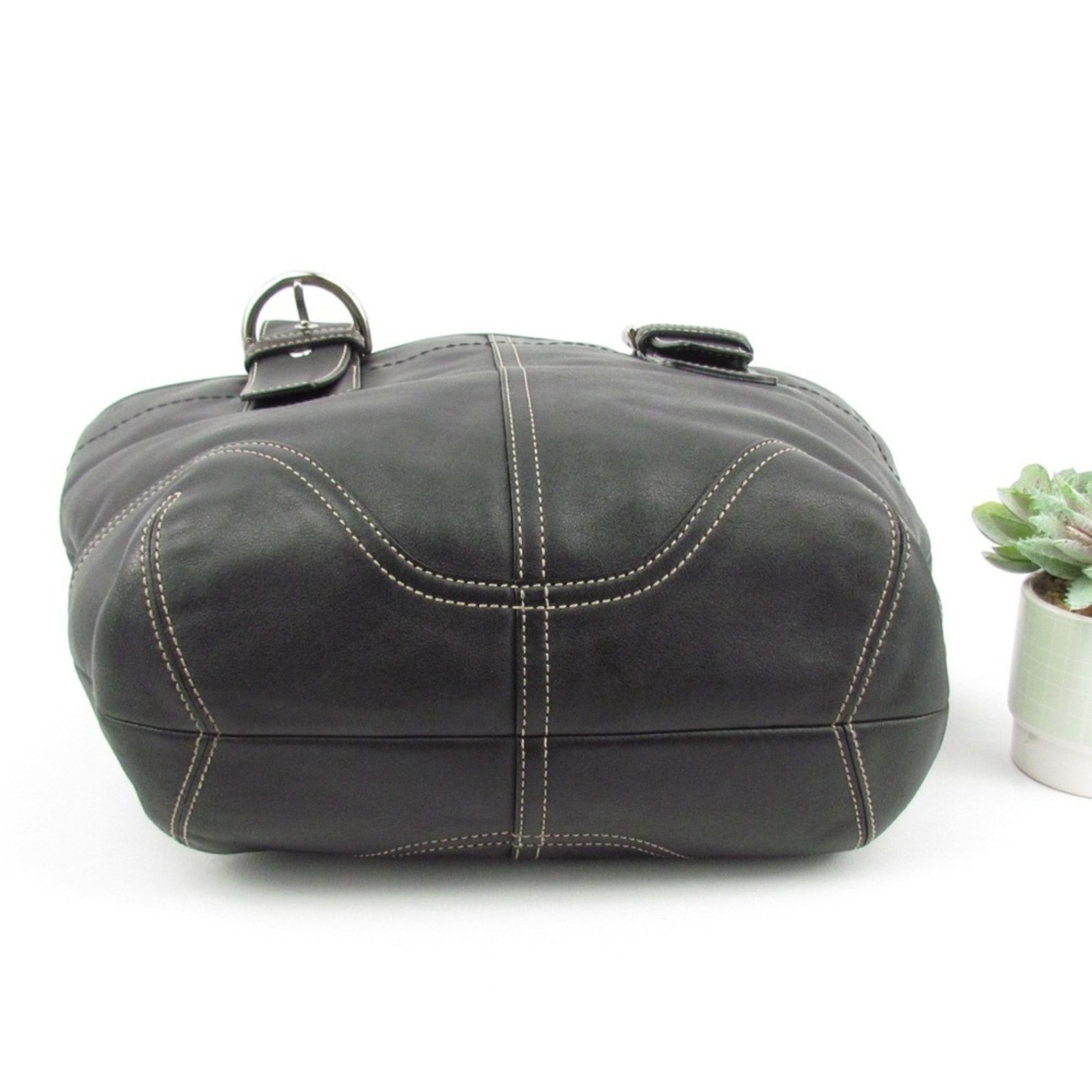 Coach COACH Vintage Black Leather Tote Bag Size ONE SIZE - 7 Thumbnail