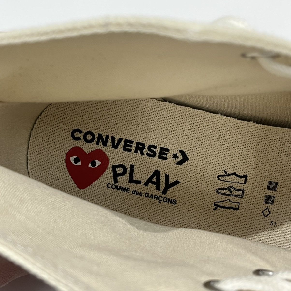 Comme des Garcons × Converse Converse Chuck Taylor All Star 70 Hi x CDG Play Red Midsole Size US 10 / EU 43 - 16 Thumbnail