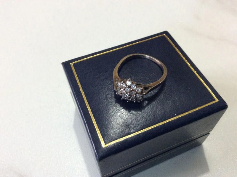 Other 9ct gold diamond ring size M Size ONE SIZE - 4 Thumbnail