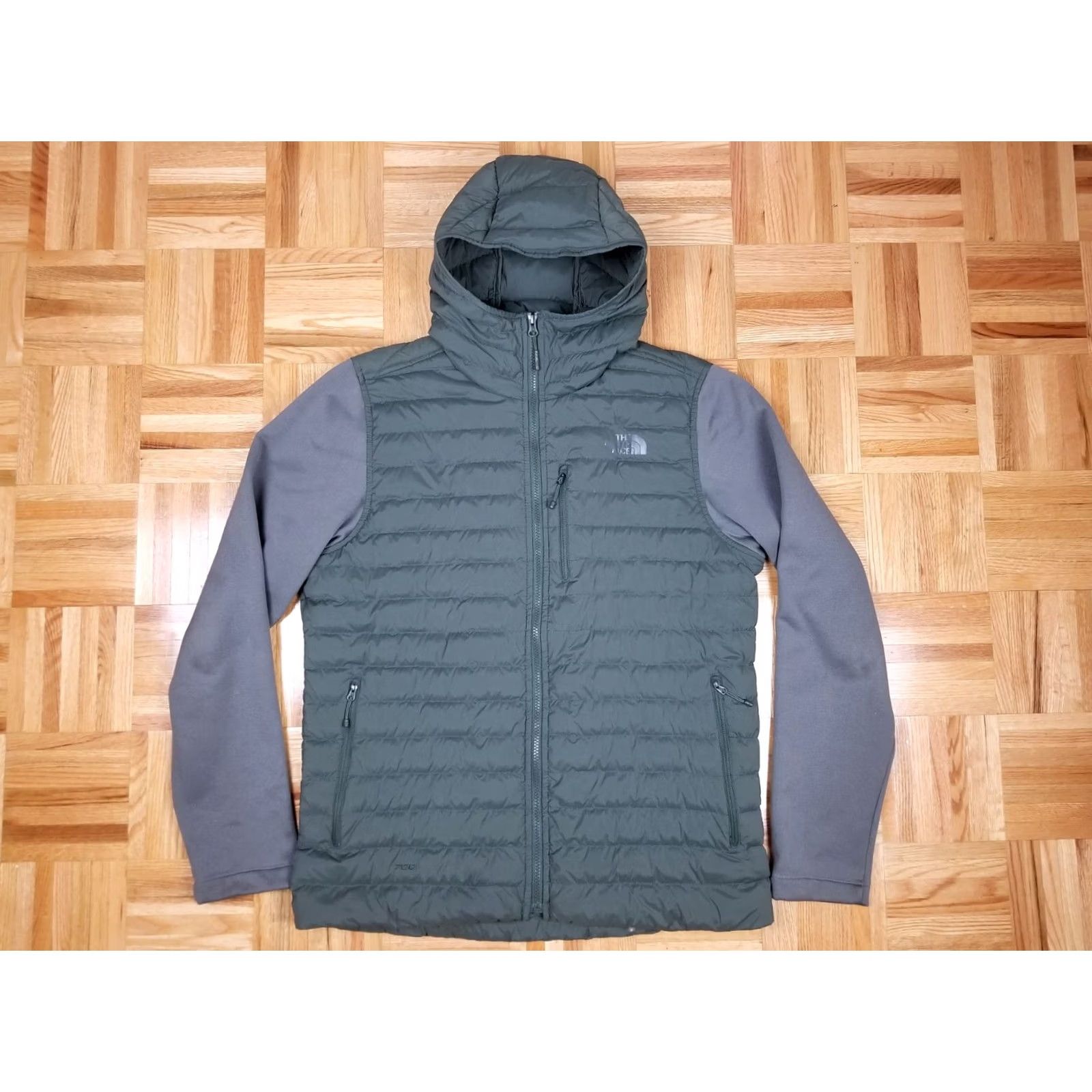 The North Face VINTAGE The North Face 700 Goose Down Hooded Jacket MENS Large Gray Size US L / EU 52-54 / 3 - 2 Thumbnail