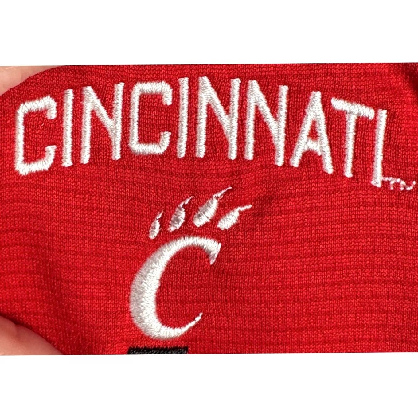 Under Armour Under Armour HeatGear Polo Shirt Mens XL Red Cincinnati Bearcats Logo Stripes Short Sleeve Collared Buttoned Pocketless Size US XL / EU 56 / 4 - 6 Thumbnail