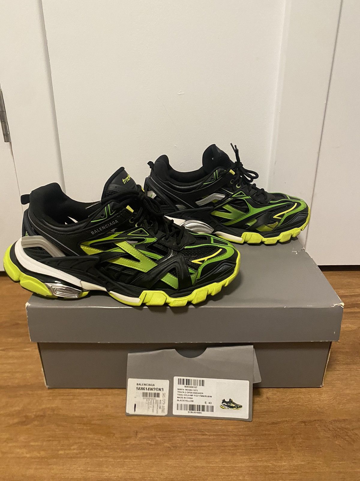 Balenciaga track 2 black deals