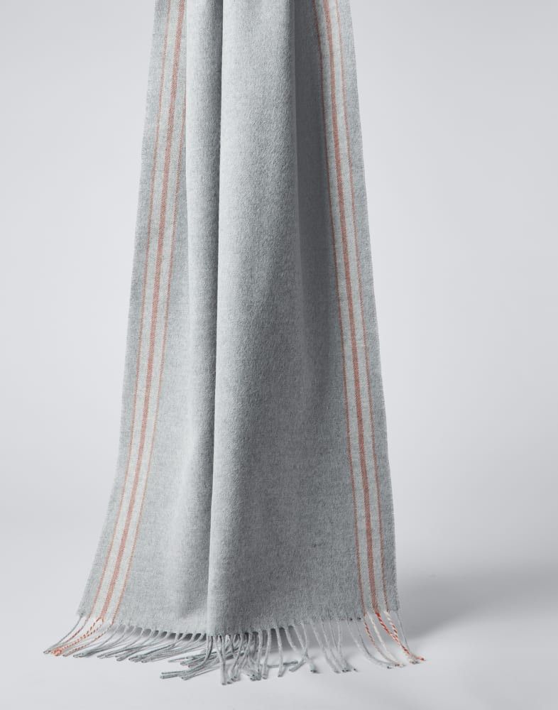 Brunello Cucinelli o1w1db10924 Size: OS / Scarf in Grey Size ONE SIZE - 1 Preview