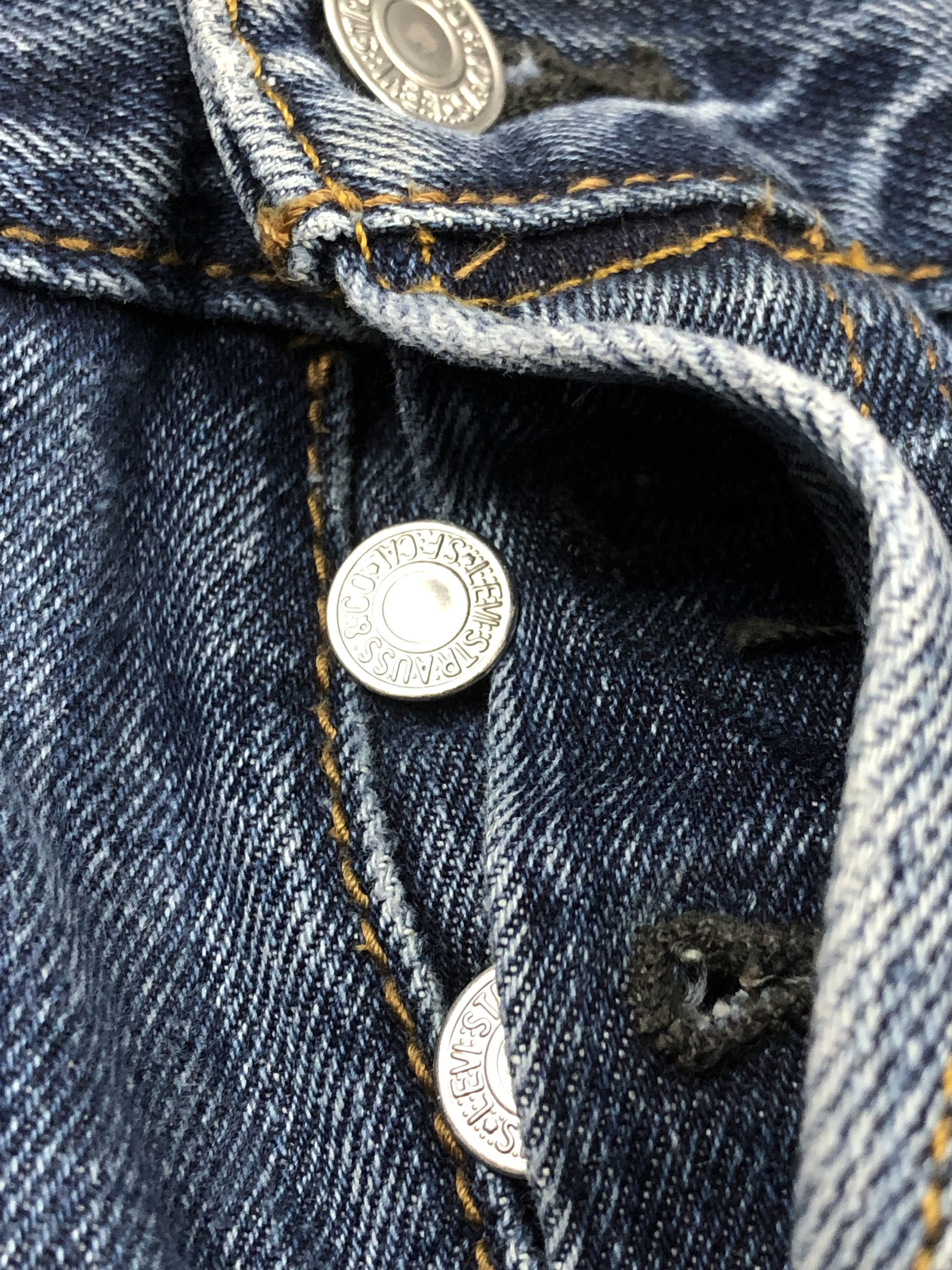 Levi's Vintage Levis 501 Button Fly Distressed Jeans DPP0097 Size US 38 / EU 54 - 9 Thumbnail