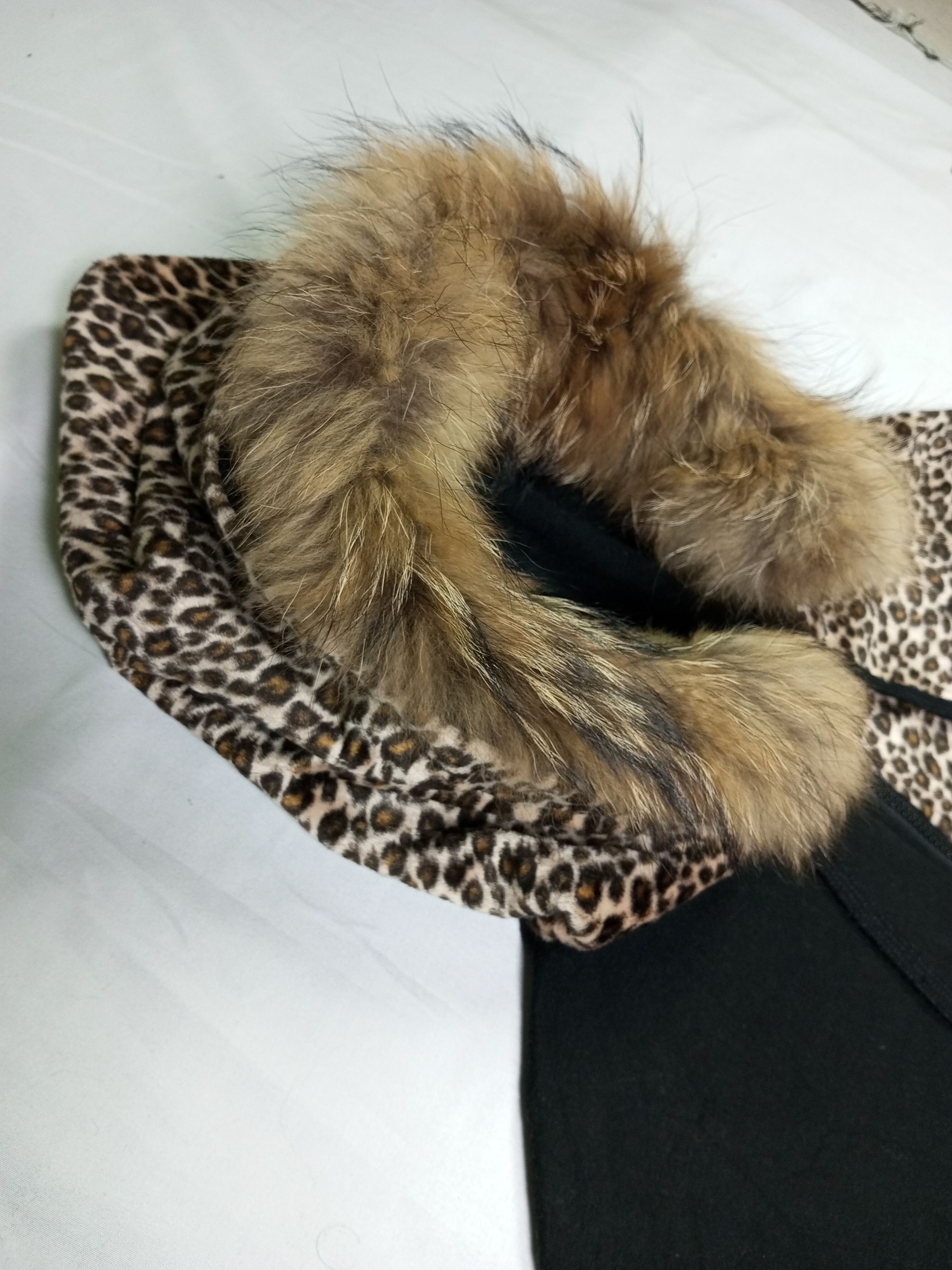 Japanese Brand "NO TAG"Japanese Leopard Zip Fur Hoodie Ifsixwasnine Style Size US L / EU 52-54 / 3 - 5 Thumbnail