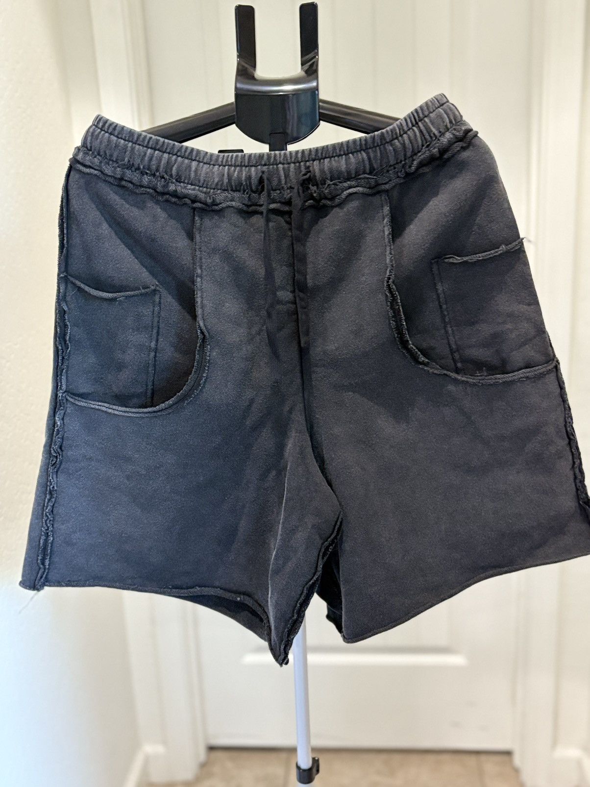 HMDD HMDD Short Sweats Size US 38 / EU 54 - 1 Thumbnail