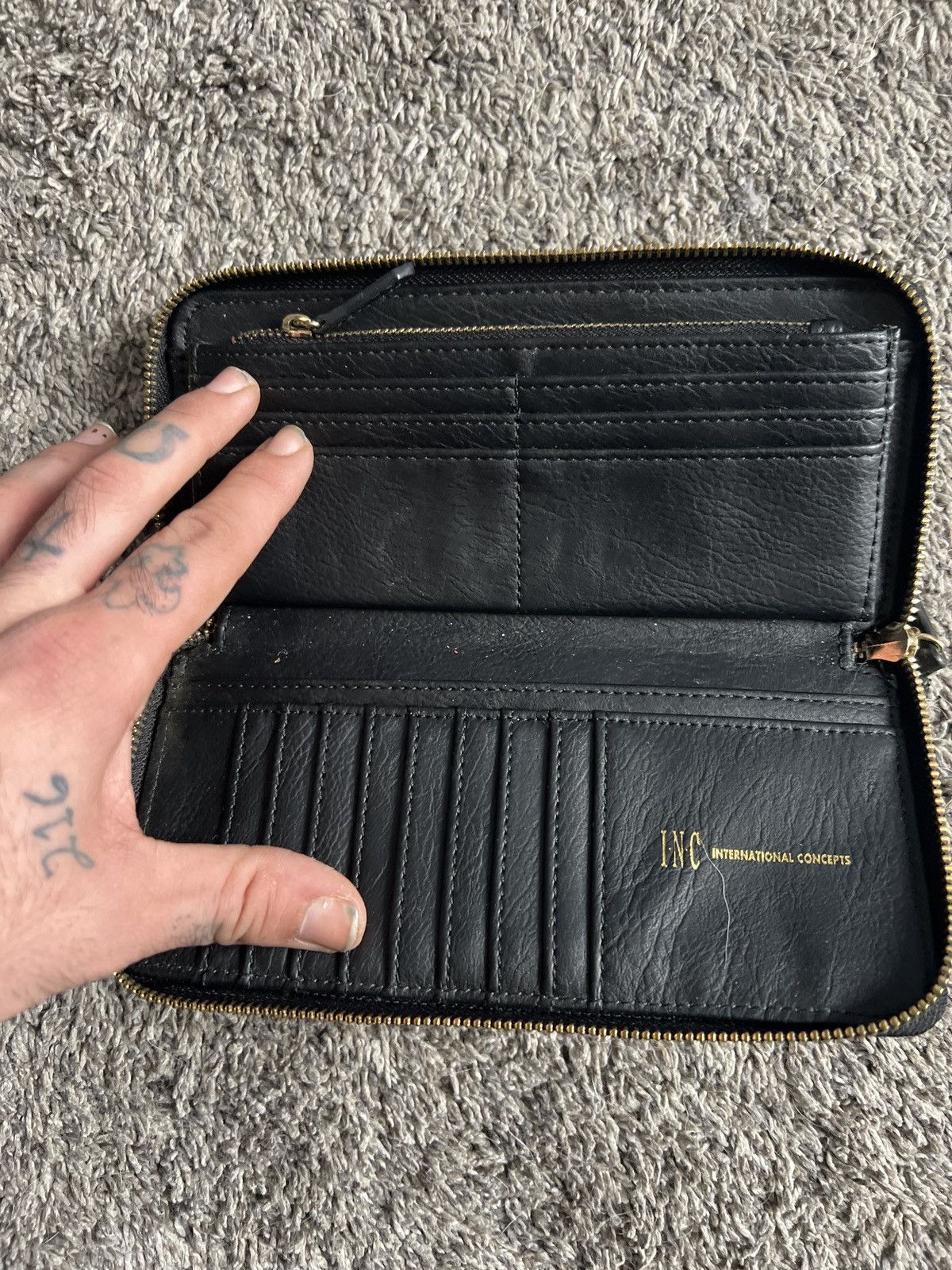 I.N.C I.N.C International Concepts Wallet Size ONE SIZE - 4 Thumbnail