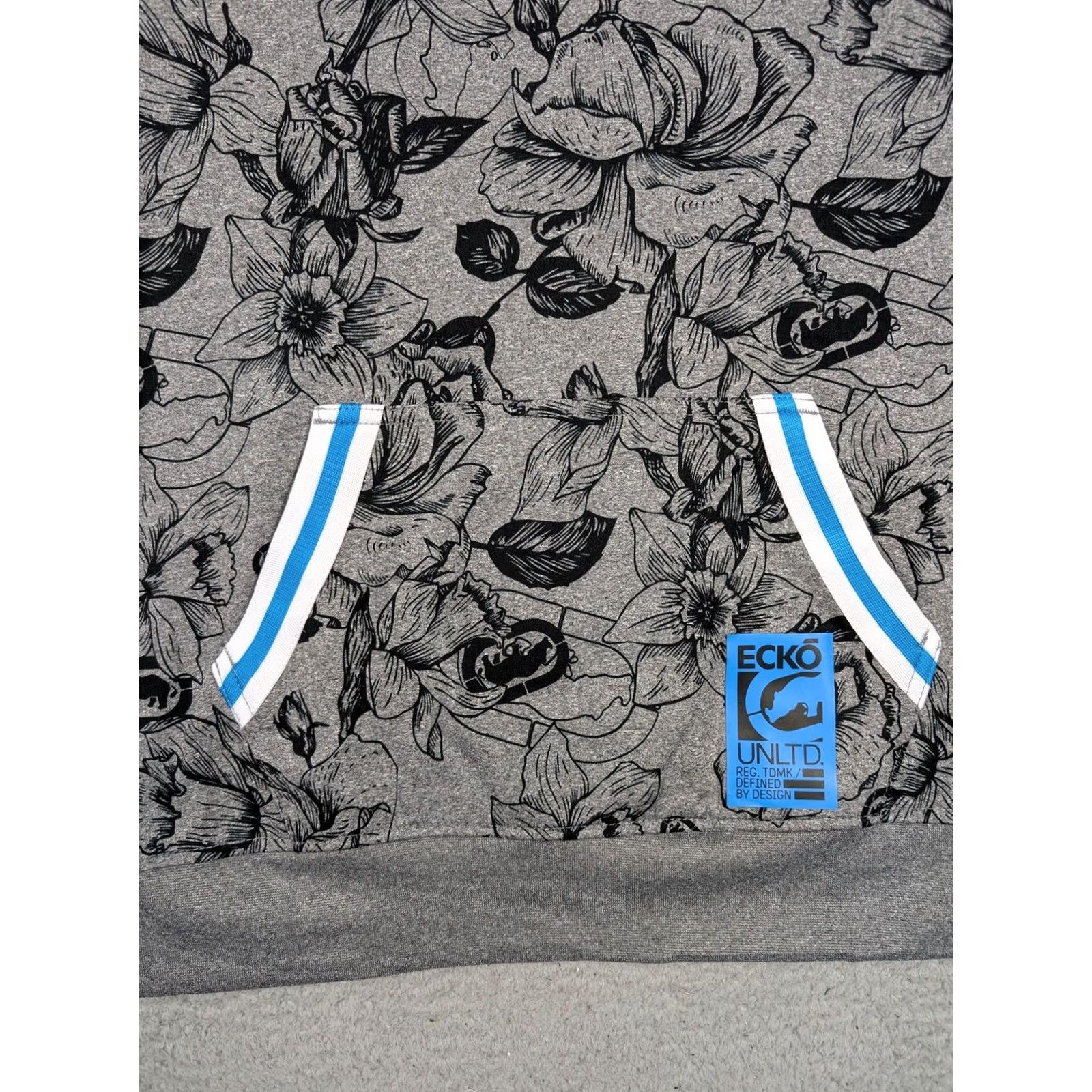 Ecko Unltd. VINTAGE Ecko Unltd Hoodie Mens S Gray Short Sleeve Floral Print Pullover E012K855 Size US S / EU 44-46 / 1 - 2 Thumbnail