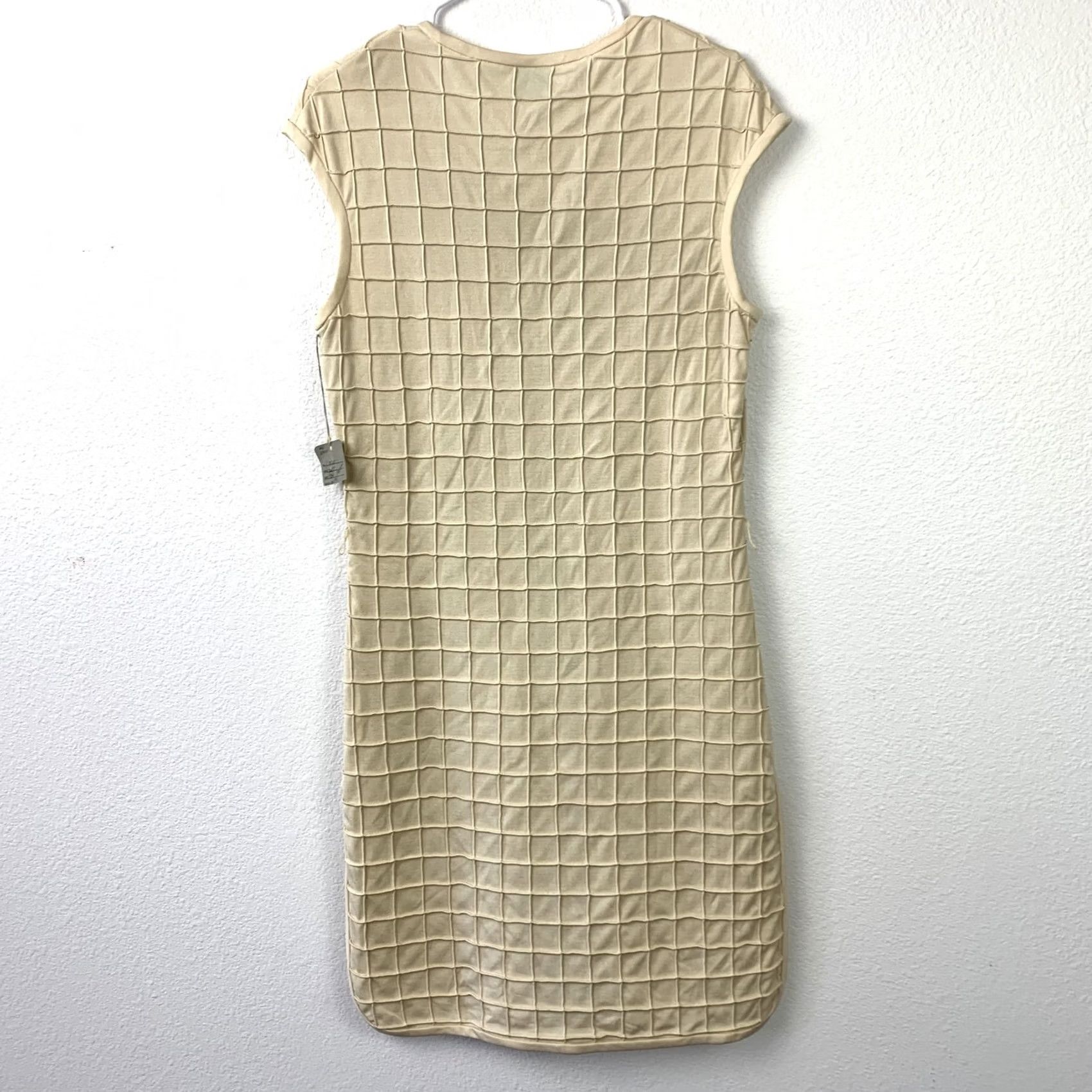 Vintage VINTAGE Nyesta Cream Quilted Textured Grid Mod V-Neck Sheath Dress 14 Size XL / US 12-14 / IT 48-50 - 6 Thumbnail