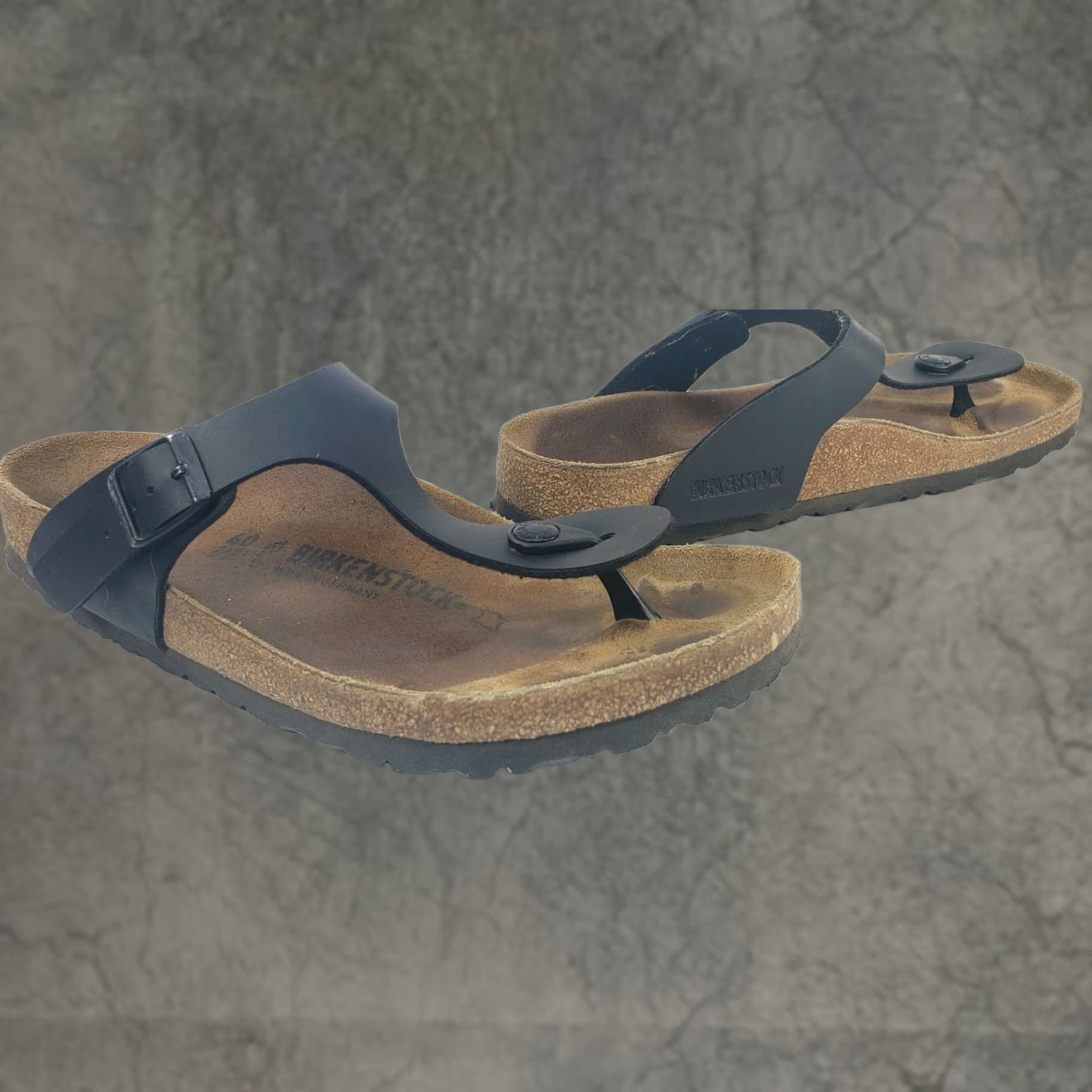 Birkenstock Birkenstock Gizeh BS Black Birko Flor Toe Post Sandals Women’s 9M 40EU Size US 10 / IT 40 - 1 Thumbnail