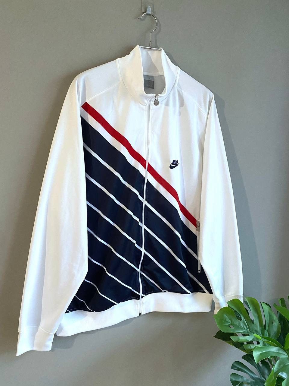 Nike × Vintage Nike Vintage Y2K Men's Track Jacket, Size XL Size US XL / EU 56 / 4 - 2 Thumbnail