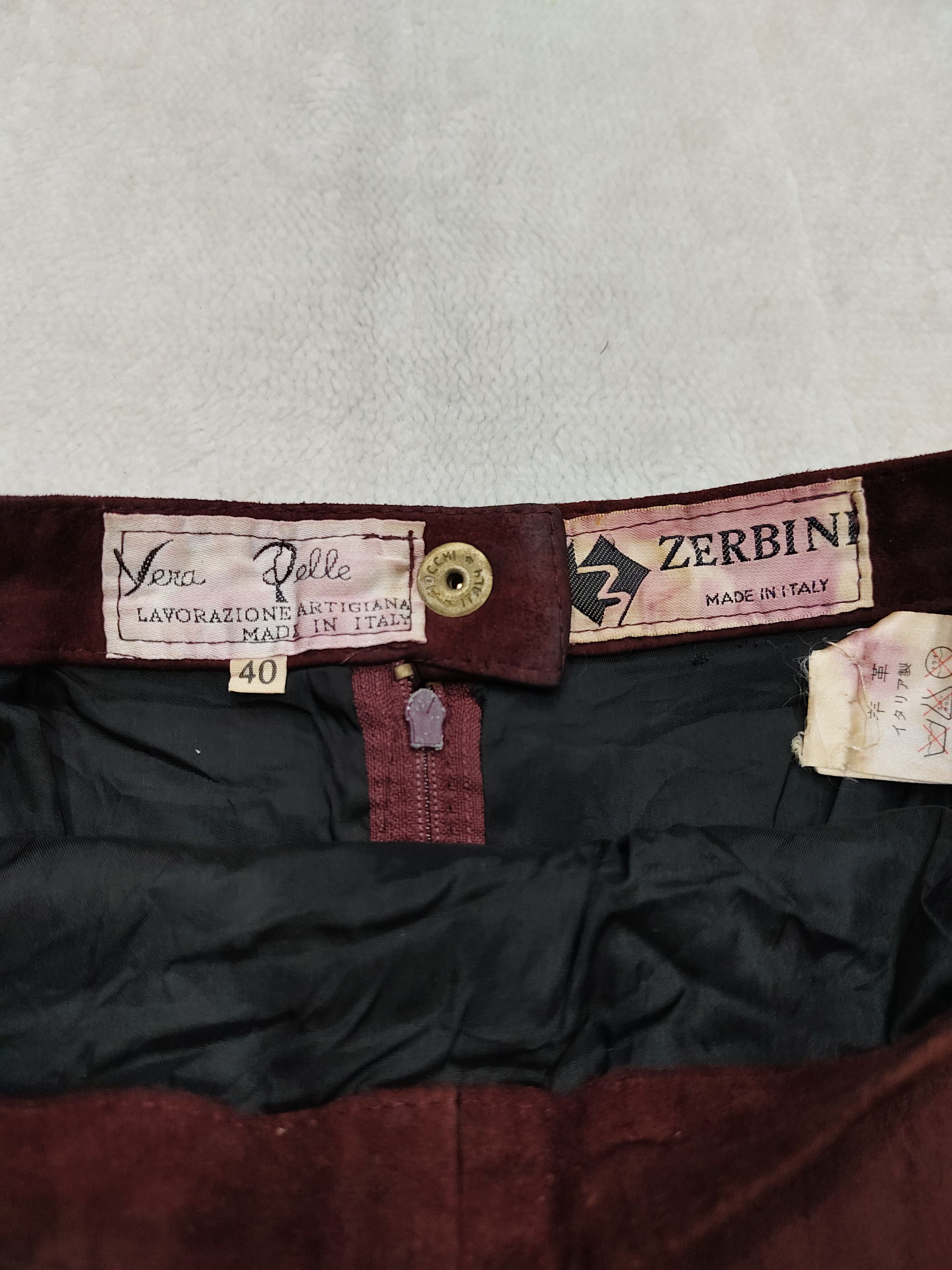 Vera Pelle 80s Zerbini -Vera Pelle Suede Maroon Knee Skirt Size 24" / US 00 / IT 34 - 6 Thumbnail