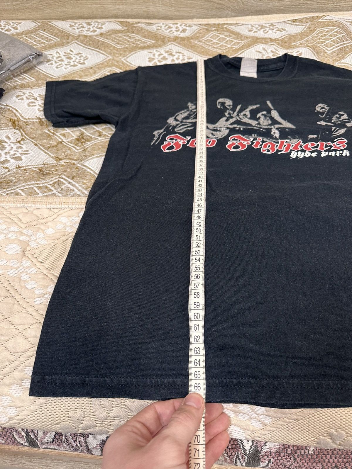 Band Tees 🔥 Foo Fighters 2006 Hyde Park Concert Rock Band T Shirt Y2K Size US M / EU 48-50 / 2 - 10 Thumbnail