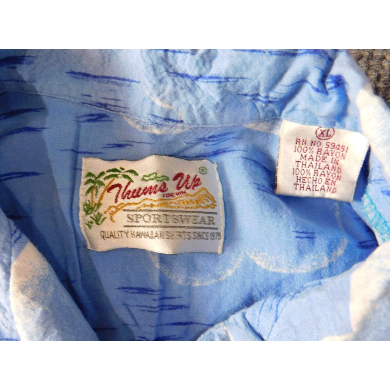 Vintage VINTAGE Thumbs Up Hawaiian Shirt Mens XL Blue Floral Button Up Size US XL / EU 56 / 4 - 5 Thumbnail