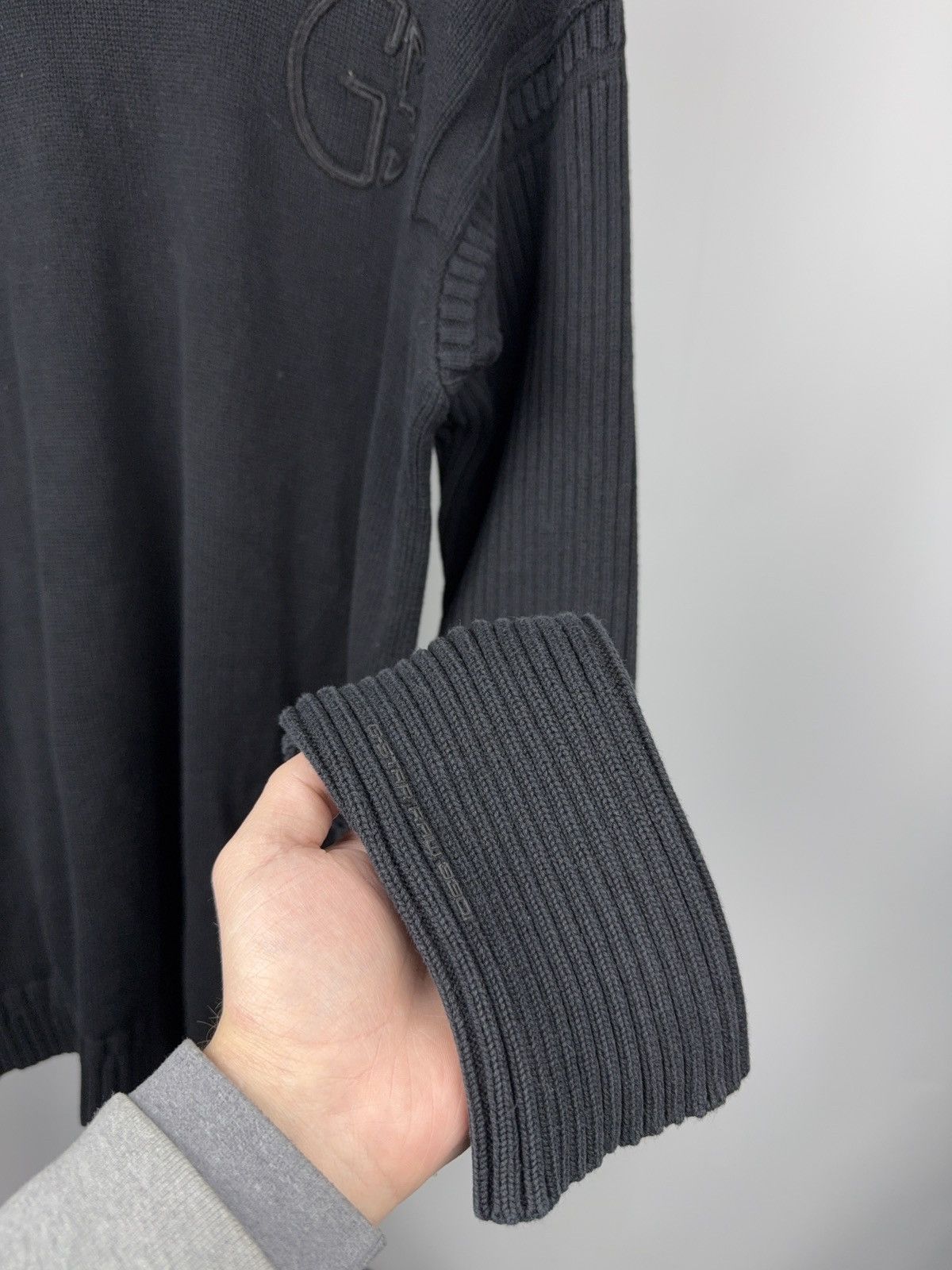 G-Star Avant Garde 00s G-Star RAW Black Knit Sweater Embossed Logo Size US XL / EU 56 / 4 - 9 Thumbnail