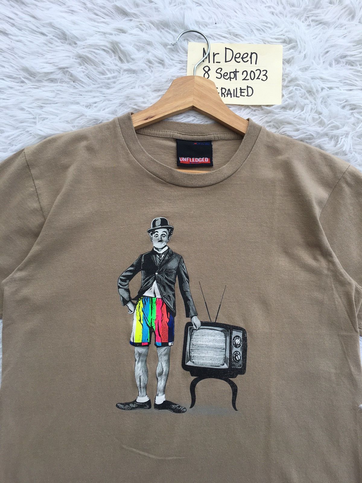 Vintage Rare Vtg Unfledged Charlie Chaplin Tshirt Japanese Brand Size US S / EU 44-46 / 1 - 5 Thumbnail