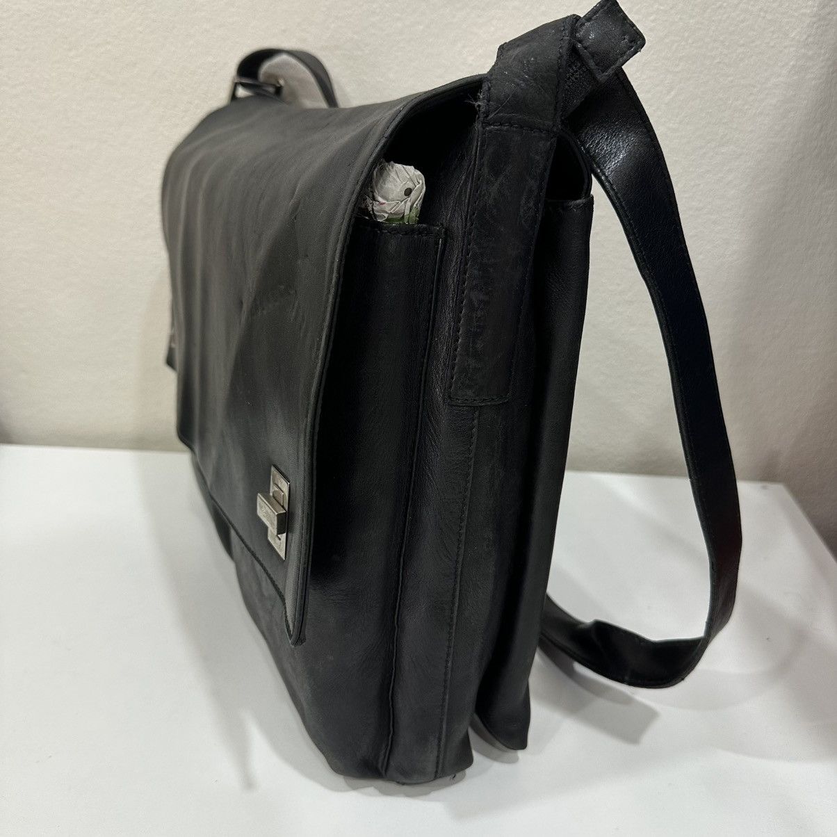 Gucci GUCCI BLACK LEATHER MESENGGER BAG 22 Size ONE SIZE - 5 Thumbnail