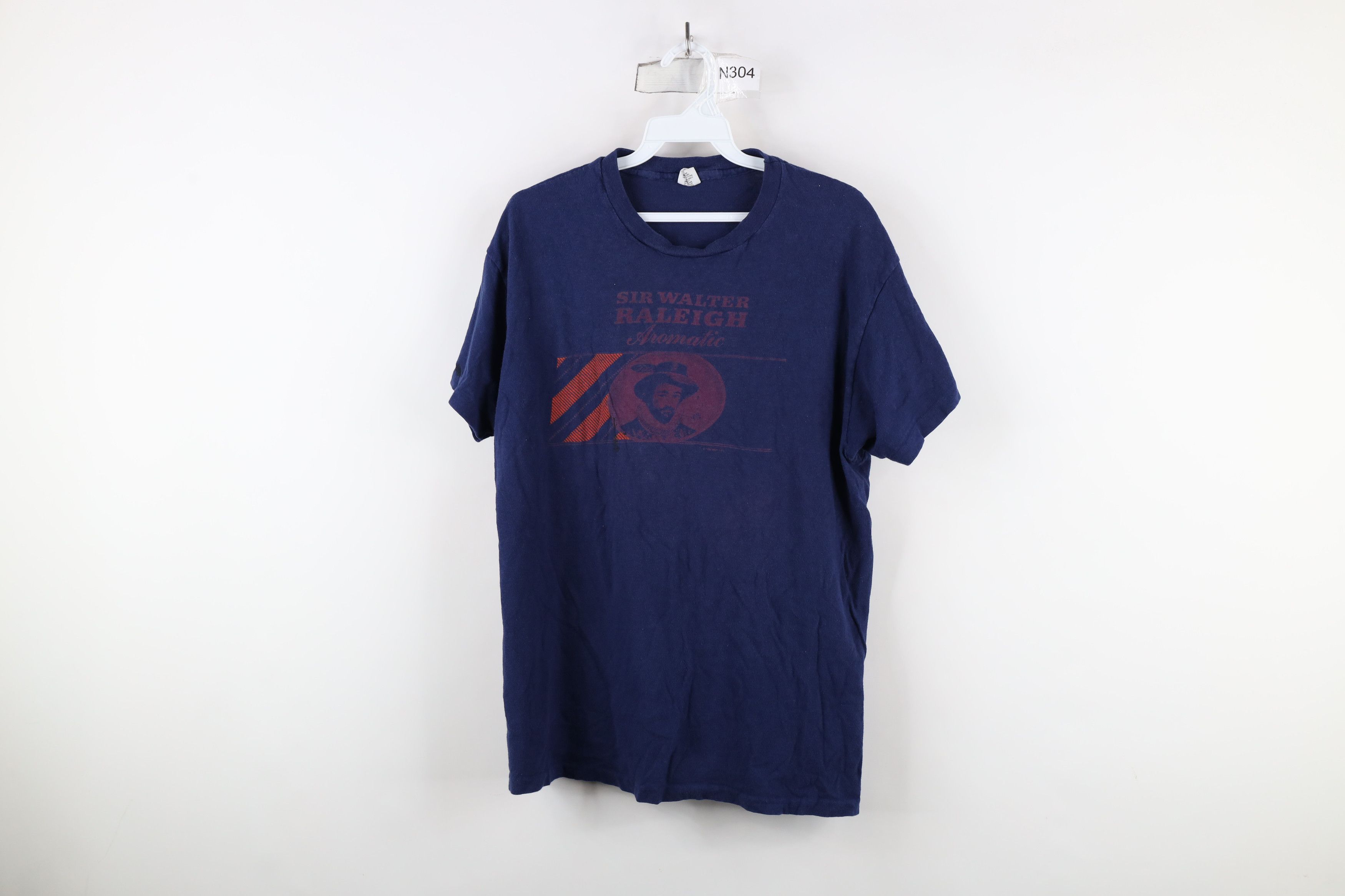 Hanes × Vintage Vintage 80s Hanes Raleigh Aromatic Tobacco T-Shirt USA Size US XL / EU 56 / 4 - 1 Thumbnail
