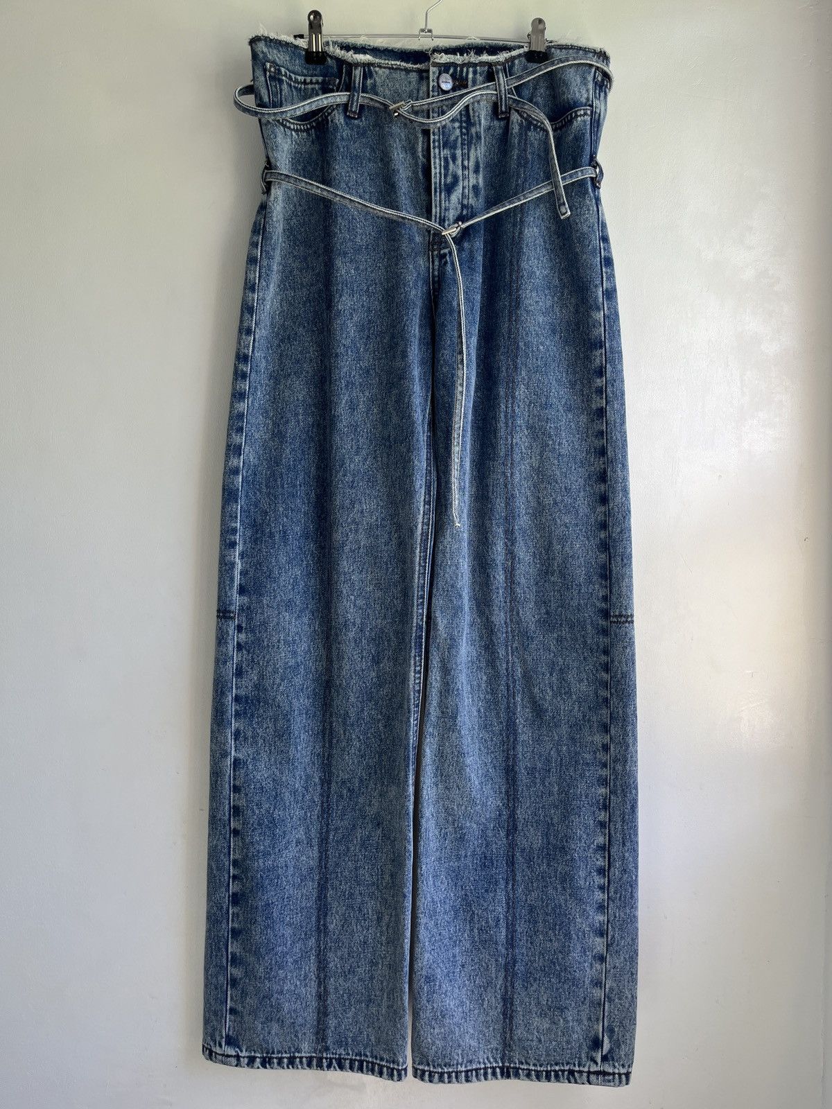 Jacquemus Caraco Belted Jeans Size 31" - 1 Thumbnail
