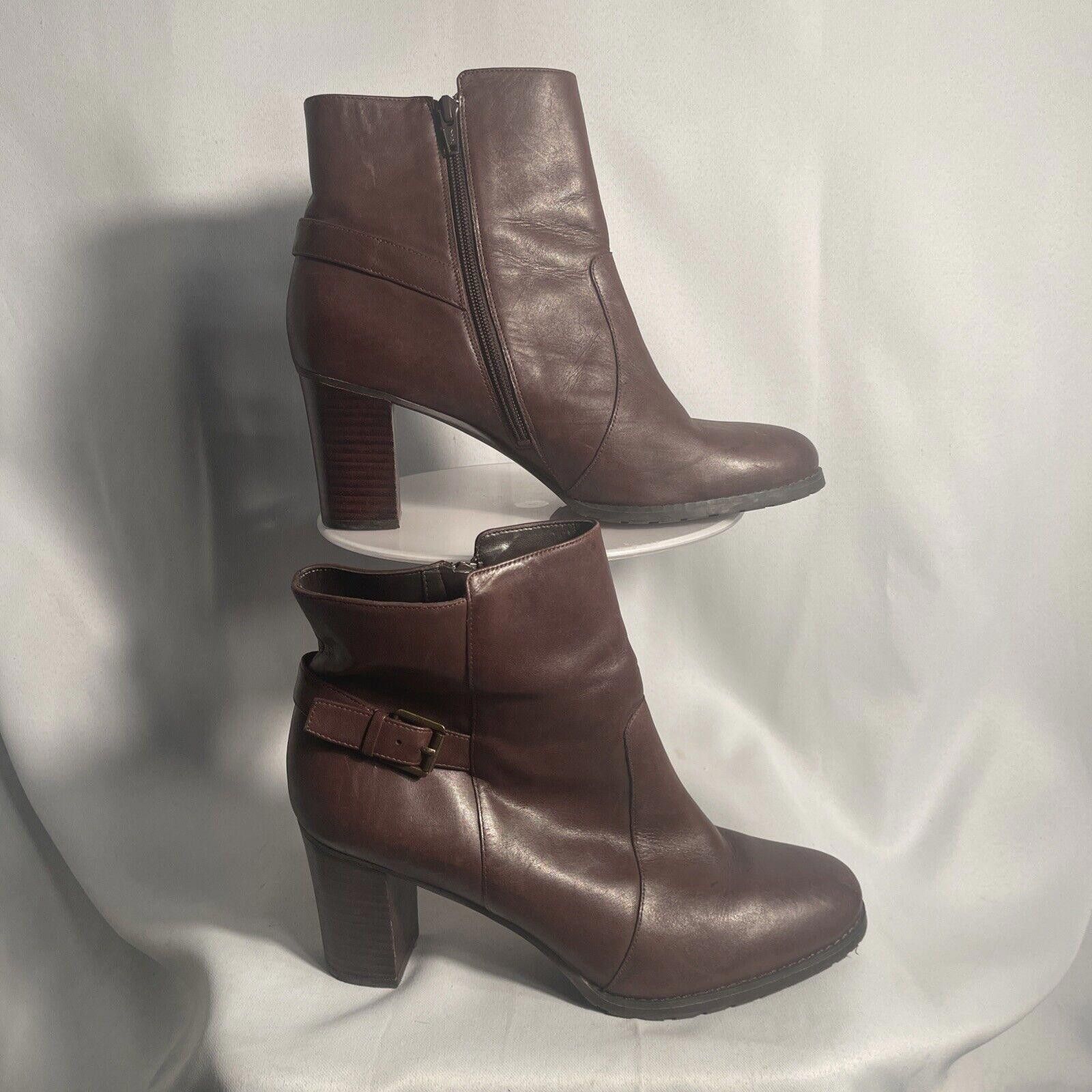 Lauren Ralph Lauren Lauren Ralph Lauren Women's Leather Cabrey Booties Size 11B Size US 11 / IT 41 - 1 Thumbnail