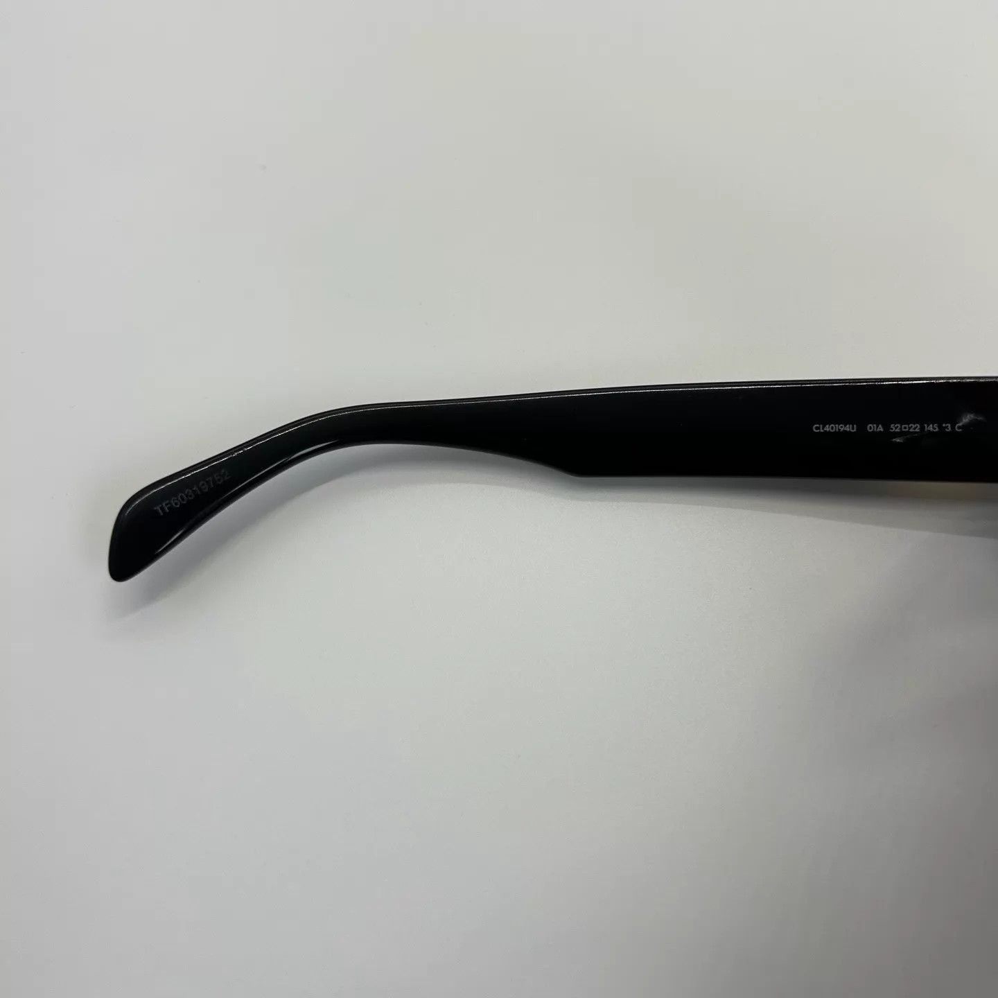 Celine Celine Triomphe Black Sunglasses HB6656 Unworn Size ONE SIZE - 4 Thumbnail