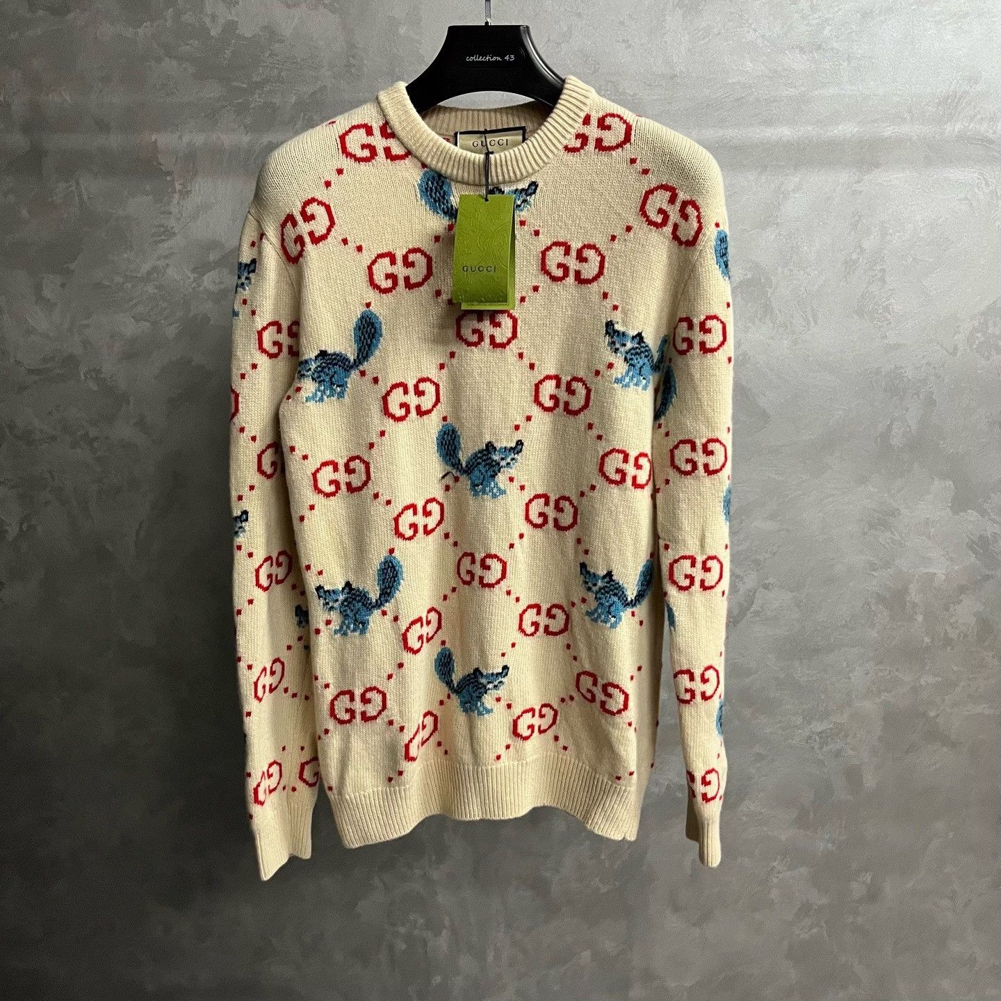 Gucci Gucci Wool Graphic White Sweater XS Women Size XS / US 0-2 / IT 36-38 - 1 Thumbnail