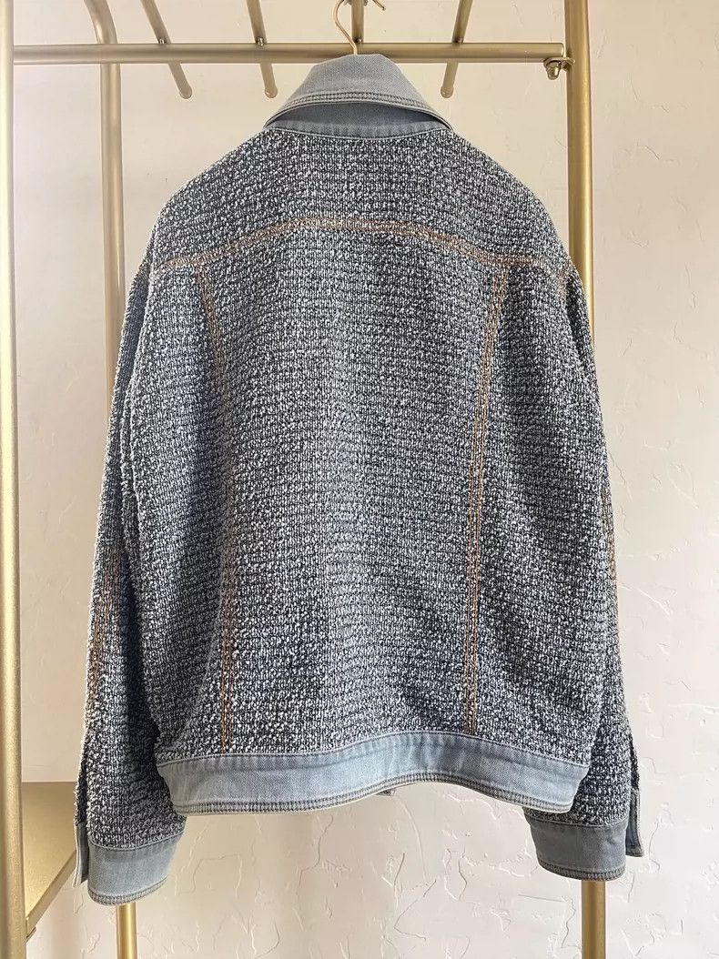 Chanel Chanel Light blue denim tweed jacket Size M / US 6-8 / IT 42-44 - 2 Thumbnail