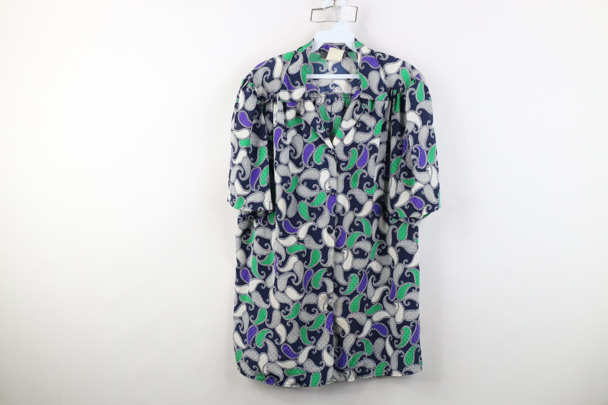 Vintage Vintage 90s Streetwear Polyester Paisley Button Shirt USA Size 3XL / US 20-22 - 1 Thumbnail