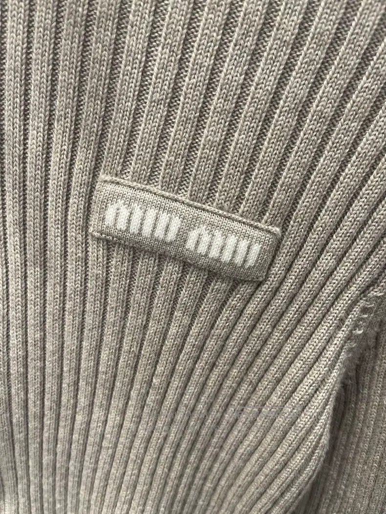 Miu Miu Miu Miu Oatmeal Knit Zip-up Jacket Size XS / US 0-2 / IT 36-38 - 3 Thumbnail