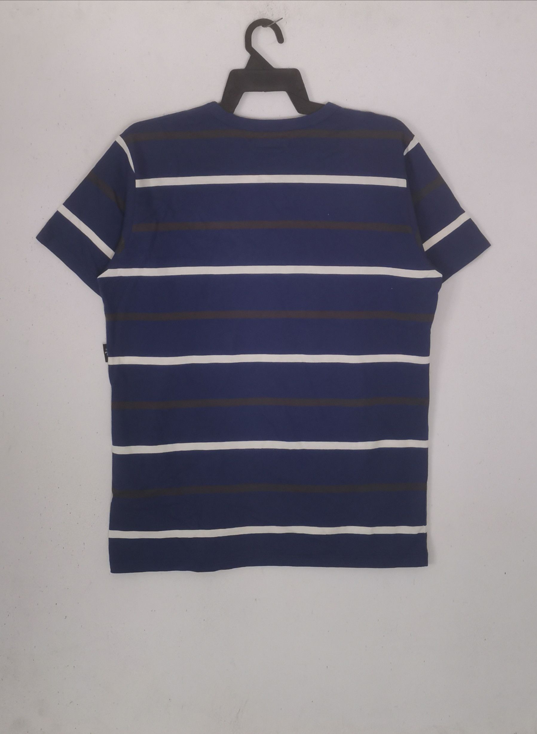 agnes b. Rare Agnes B striped design Size US M / EU 48-50 / 2 - 3 Thumbnail