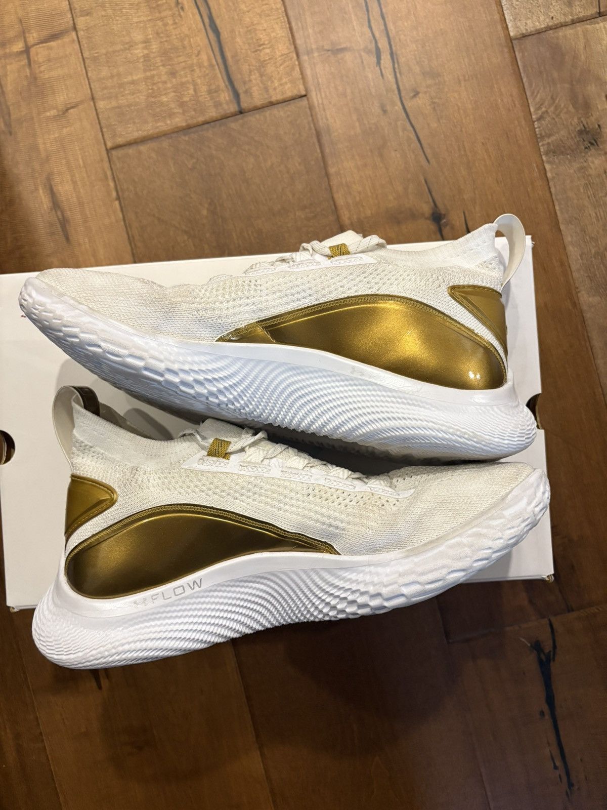 Under Armour Under Armour Curry 8 Golden Size US 10.5 / EU 43-44 - 2 Thumbnail