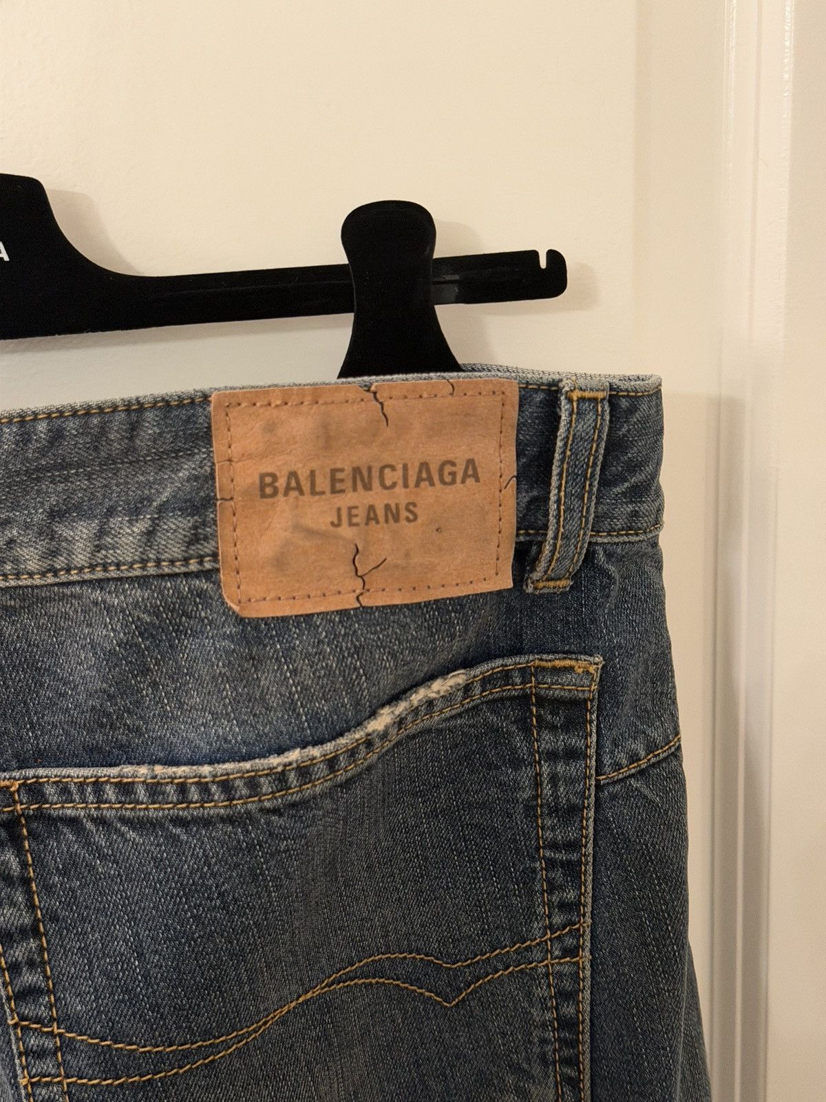 Balenciaga Balenciaga low waist jeans Size US 34 / EU 50 - 6 Thumbnail