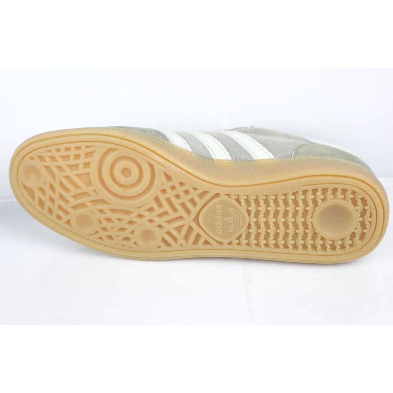 Adidas adidas Women's Handball Spezial Sneakers Size 10.5 Gray Pebble JR0850 Shoes Sneaker Adult Womens Size US 11 / IT 41 - 7 Thumbnail