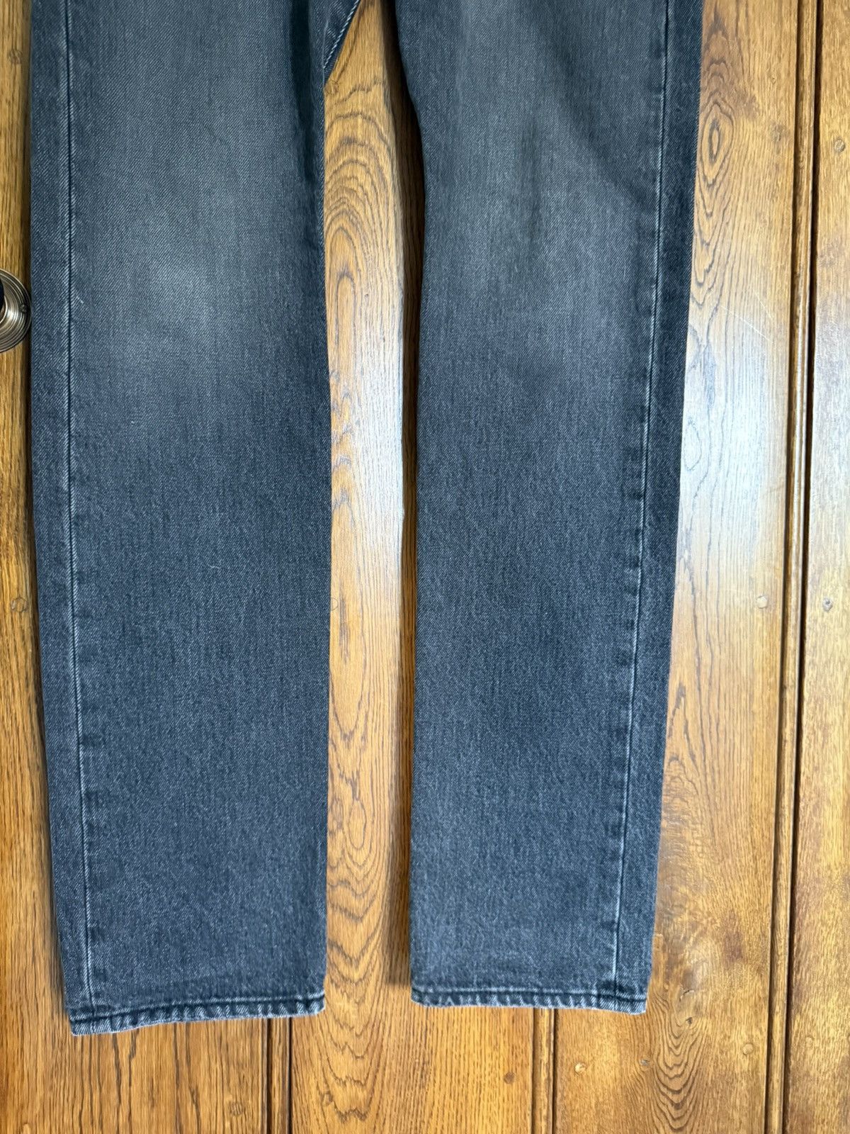 Saint Laurent Paris FW18 Saint Laurent dark grey black denim jeans distressed 32 Size US 32 / EU 48 - 13 Thumbnail