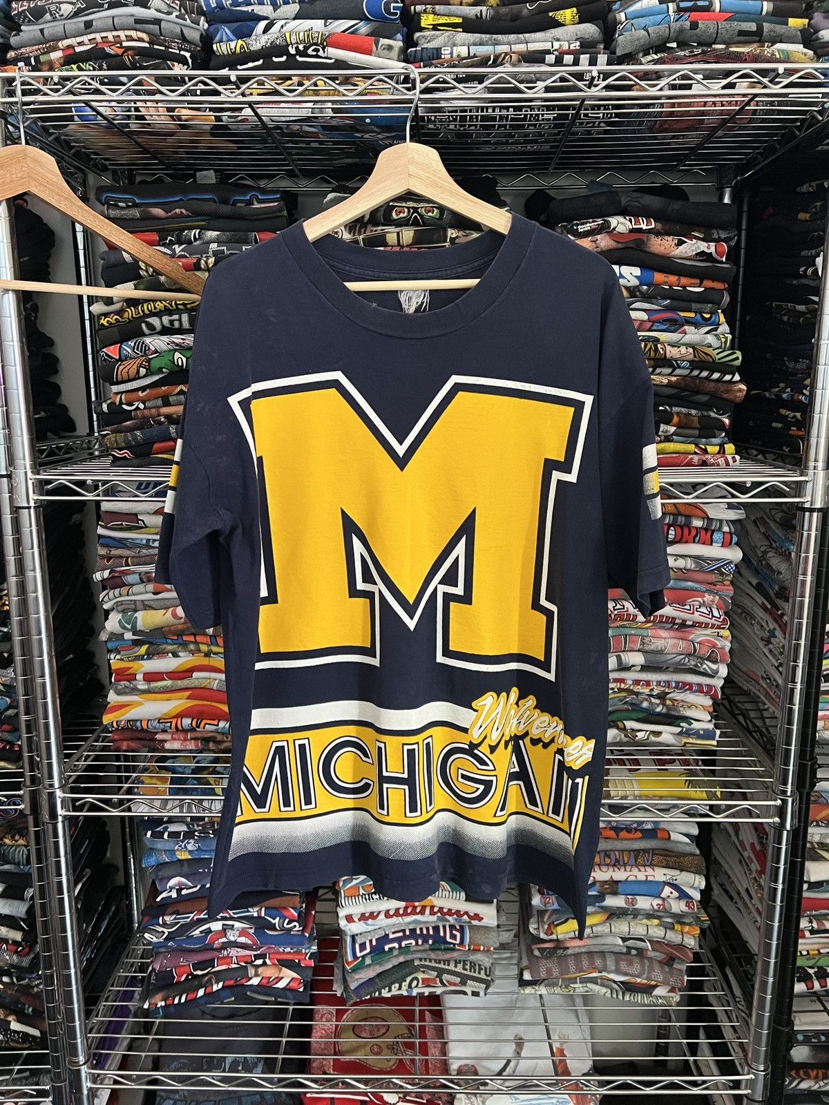 NCAA 90s Michigan Wolverines Team Tee Size US XL / EU 56 / 4 - 1 Thumbnail