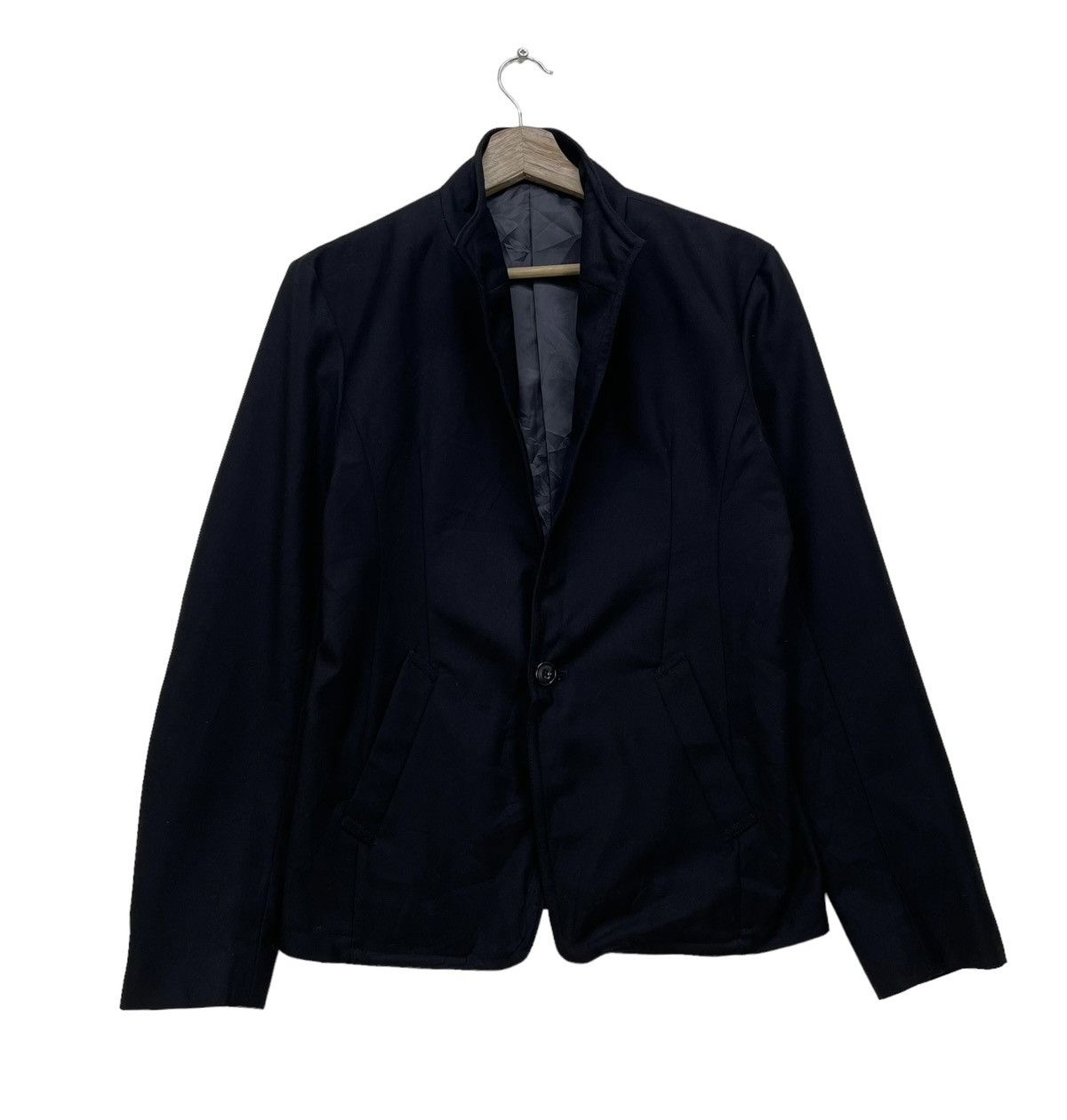 image of Tornado Mart Single Button in Black, Men's (Size Small)