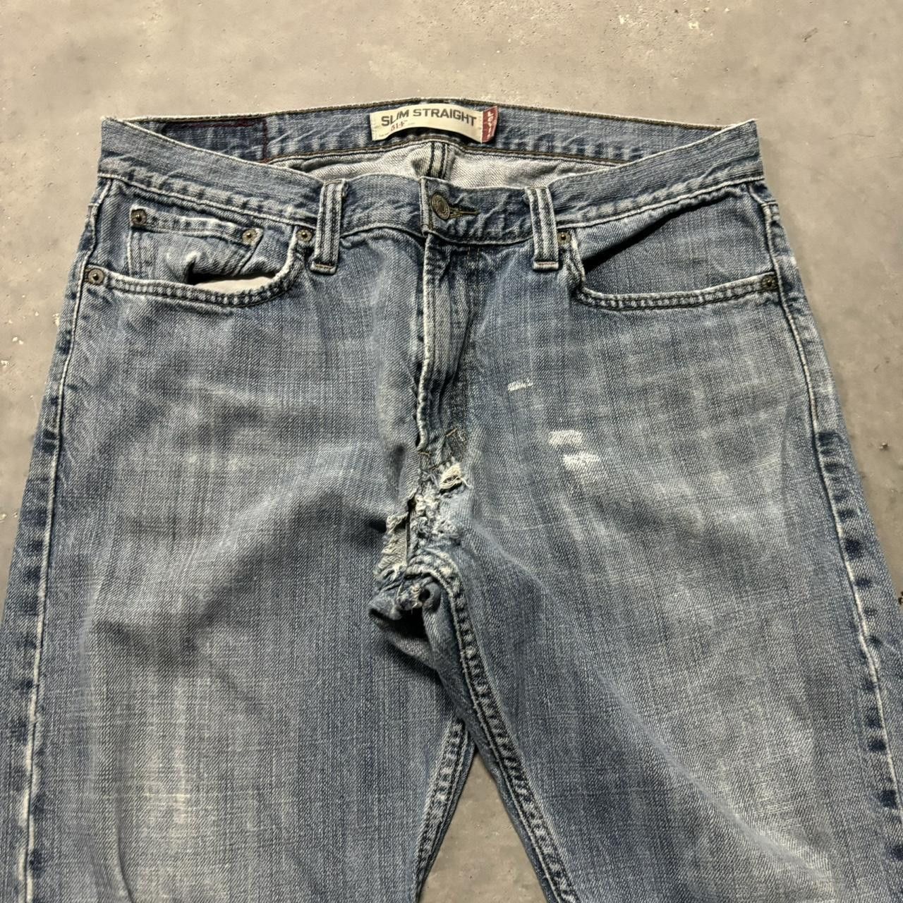 Levi's × Vintage Crazy Vintage Y2K/2000s Grunge Faded Light Wash Levi’s Denim Jeans! Size US 33 - 5 Thumbnail