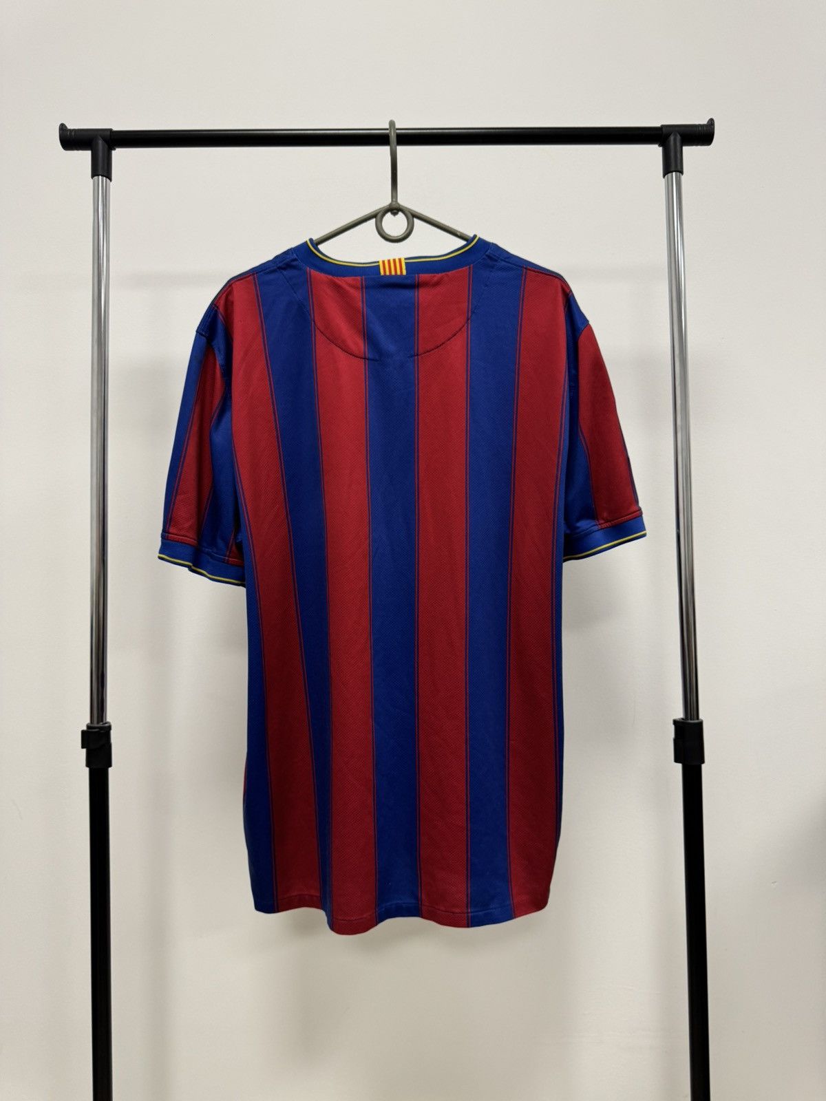 Nike Vintage Nike Barcelona Jersey 2009/2010 Home Football Shirt Size US XL / EU 56 / 4 - 12 Thumbnail