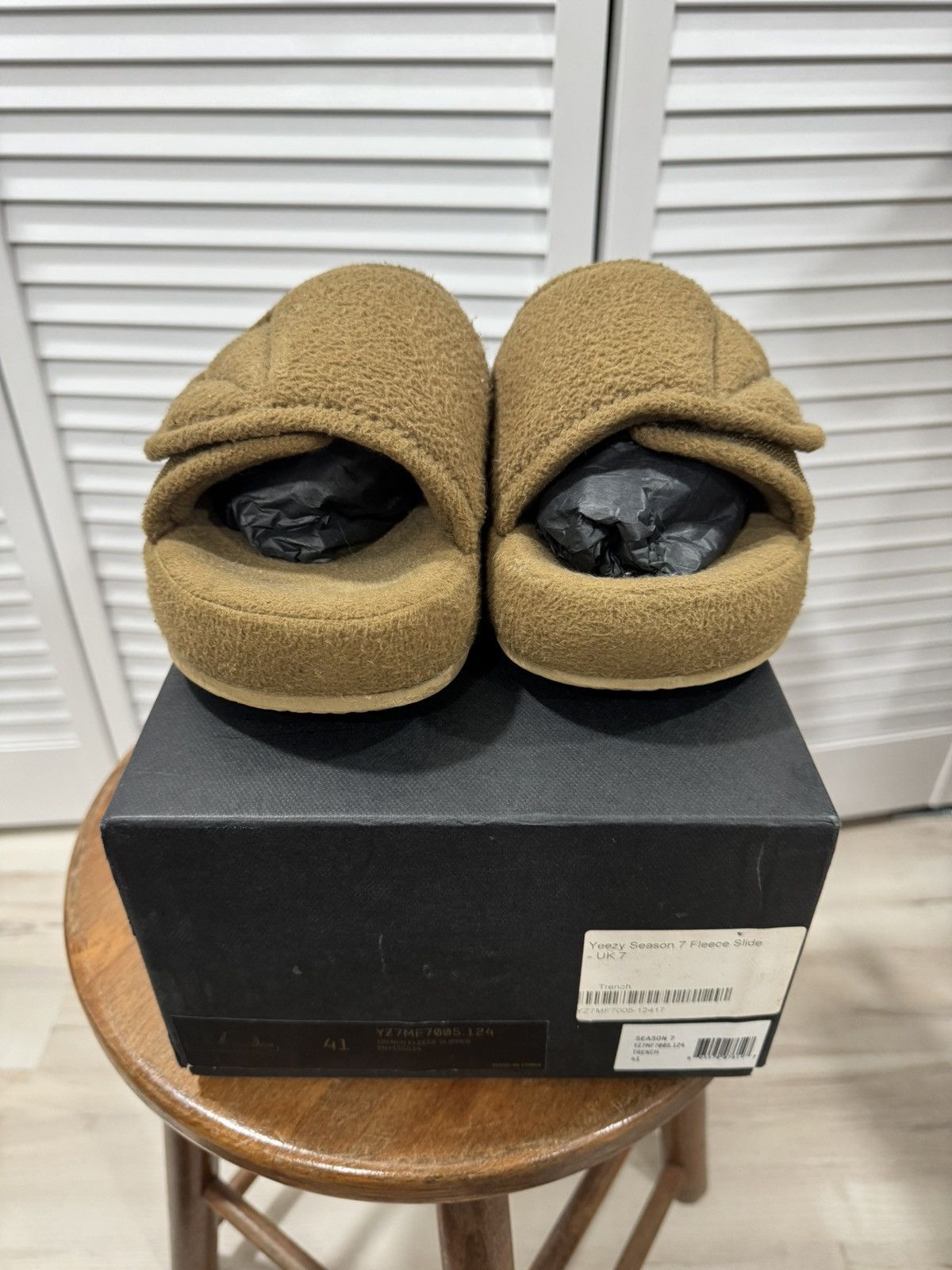 Yeezy Yeezy Season 7 Fleece Slide (Trench) Size US 8 / EU 41 - 1 Thumbnail