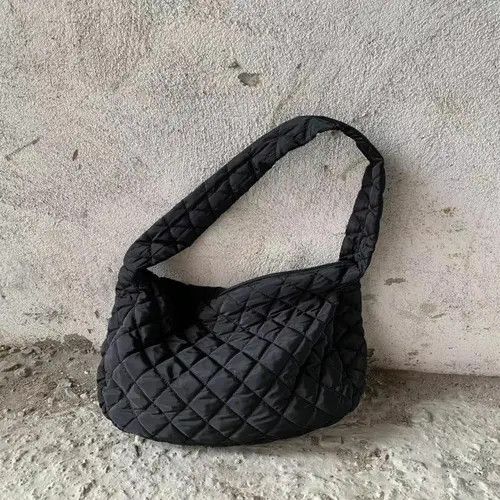 Vintage 975Black Quilted Shoulder Bag Size ONE SIZE - 6 Thumbnail