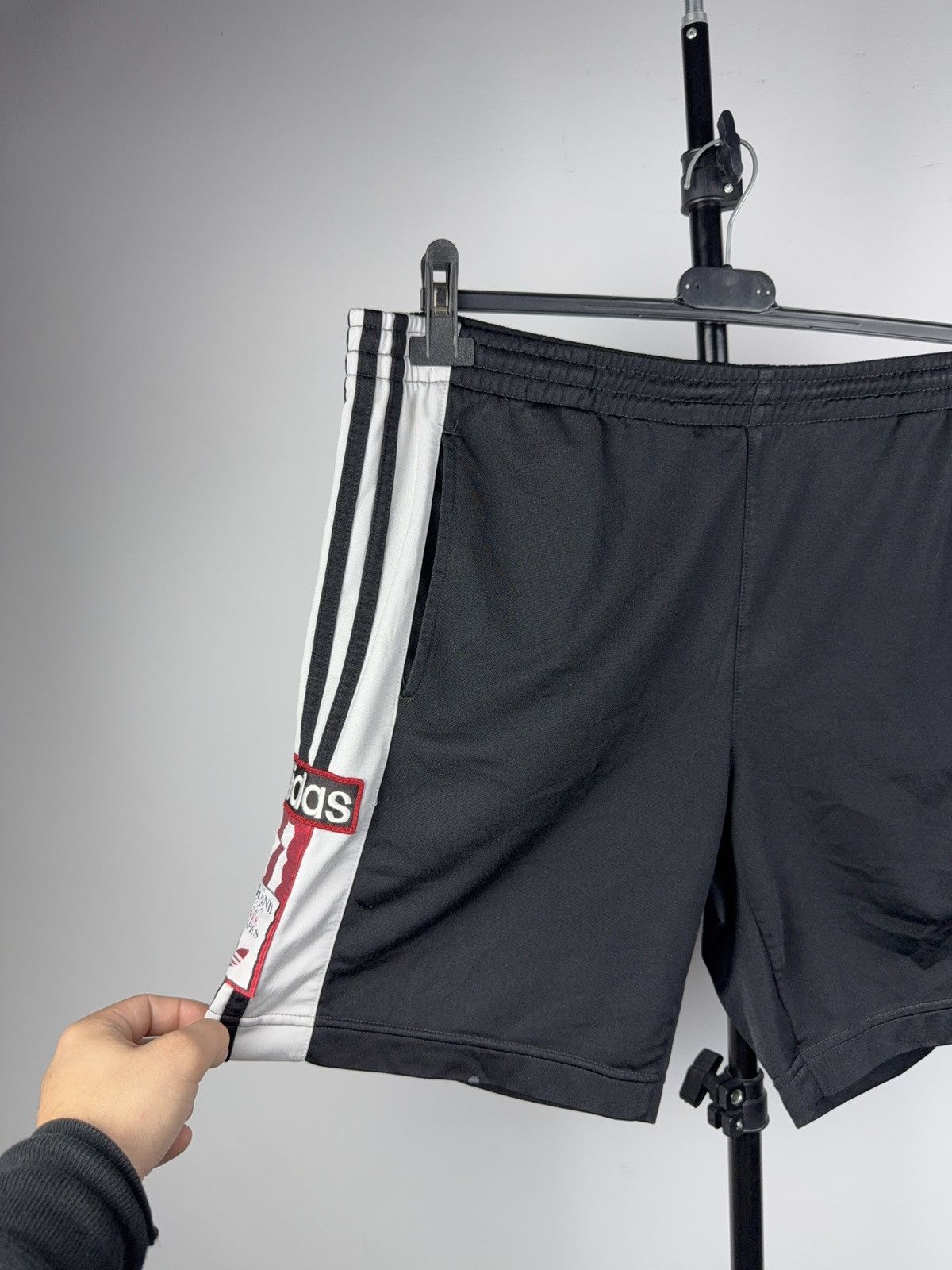 Adidas Vintage 90s Retro Adidas Trefoil Snap Button Track Shorts M Size US 34 / EU 50 - 2 Thumbnail