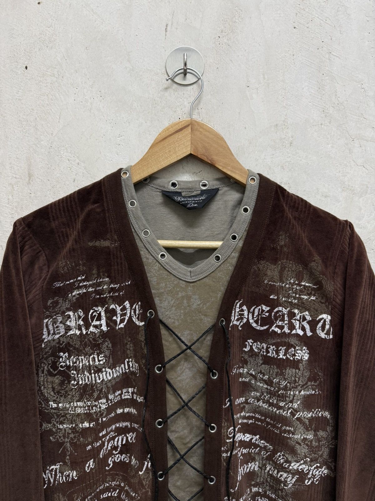 Beaumere 2000s Archival Beaumere Velvet ifsixwasnine Velour Punk Tees Size US M / EU 48-50 / 2 - 5 Thumbnail