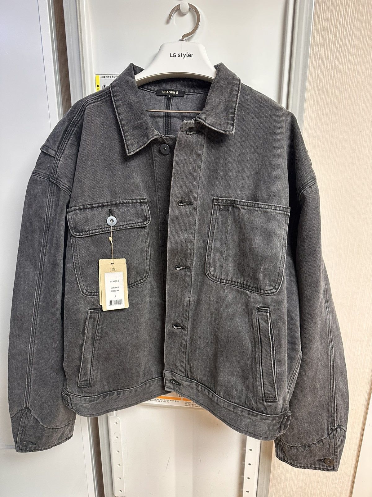 Yeezy SEASON 5 ダークグレー デニムジャケット M Yeezy SEASON 5 ダークグレー デニムジャケット M Yeezy Season