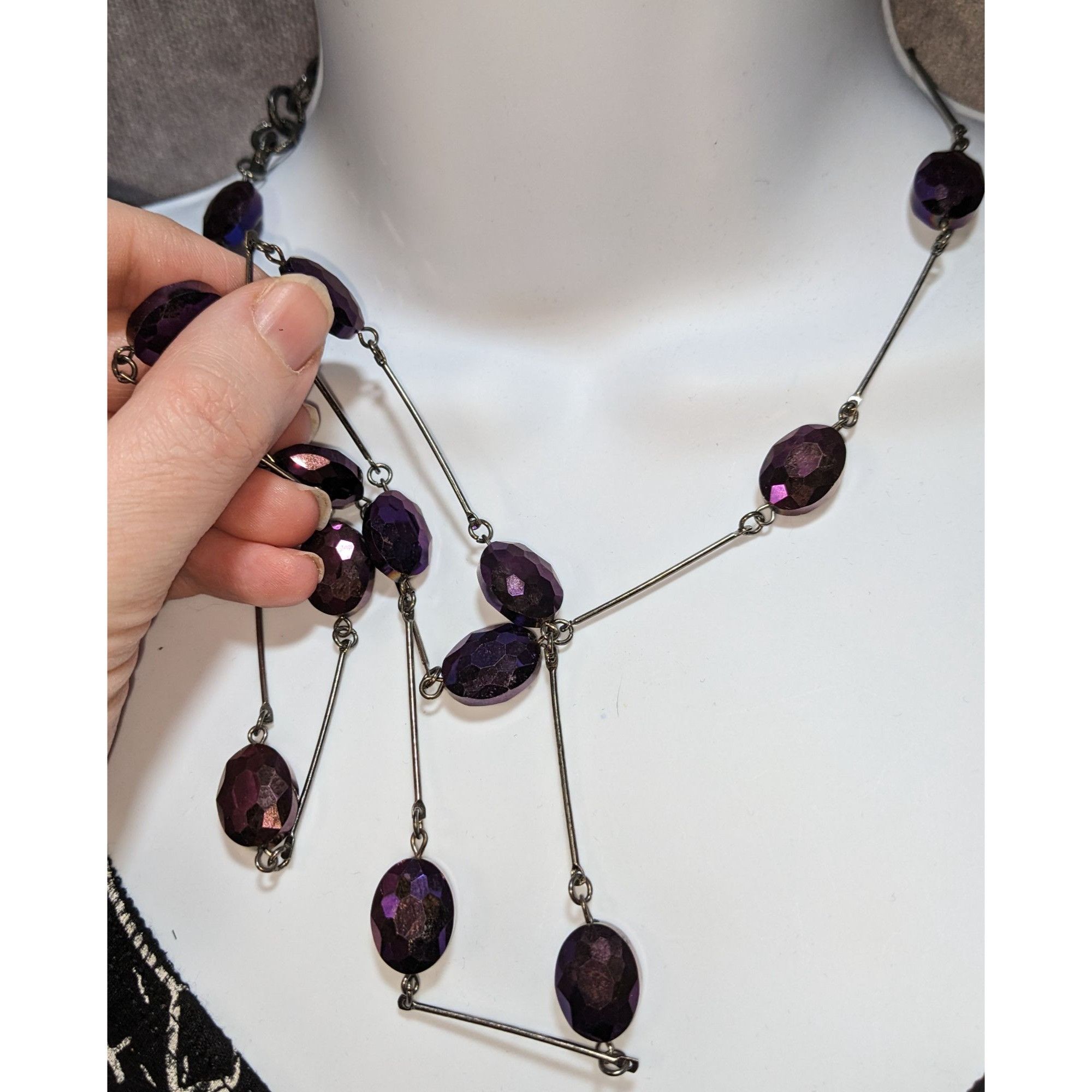 Other Charming Charlie Gothic Purple Faceted Bead Station Necklace Size ONE SIZE - 1 Thumbnail